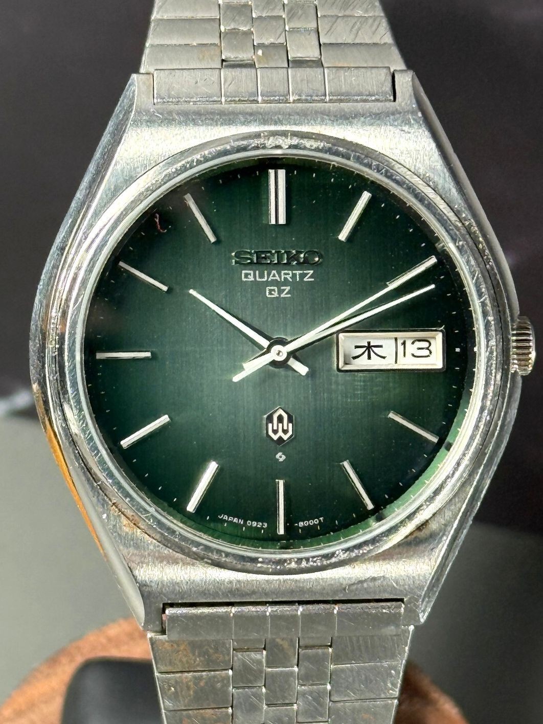 Seiko Quartz QZ 0923-8060 Green Dial Kanji Day Date JDM Vintage 36mm Seiko Quartz QZ 0923-8060 Green Dial Kanji Day Date JDM Vintage 36mm