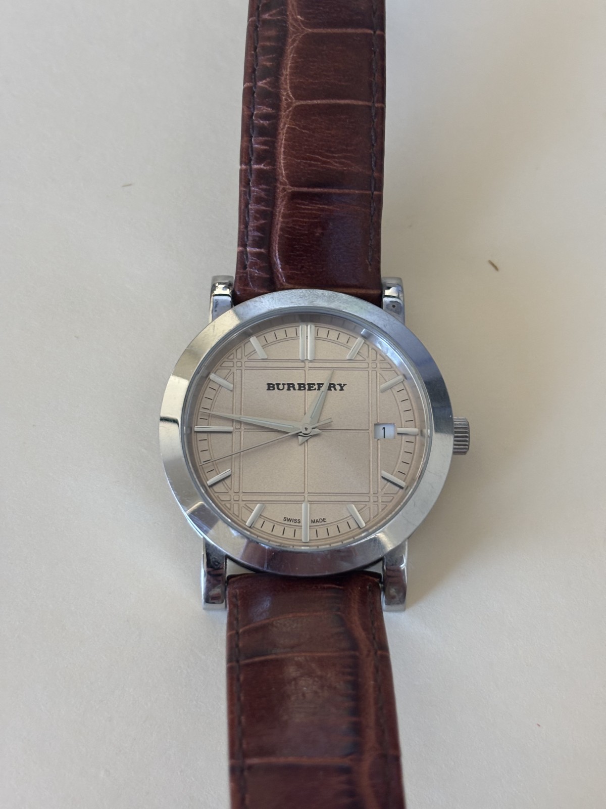Burberry Heritage BU1356 Watch - Retail $495 Burberry Heritage BU1356 Watch - Retail $495