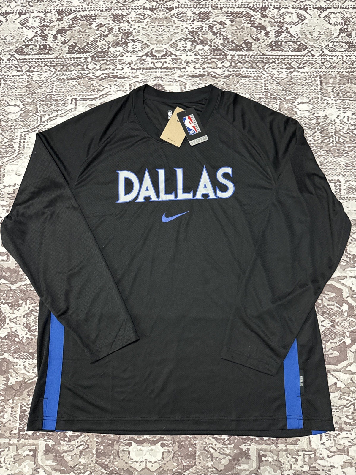 NWT Nike DriFit NBA Dallas Mavericks City Edition Pregame Shirt Men's L