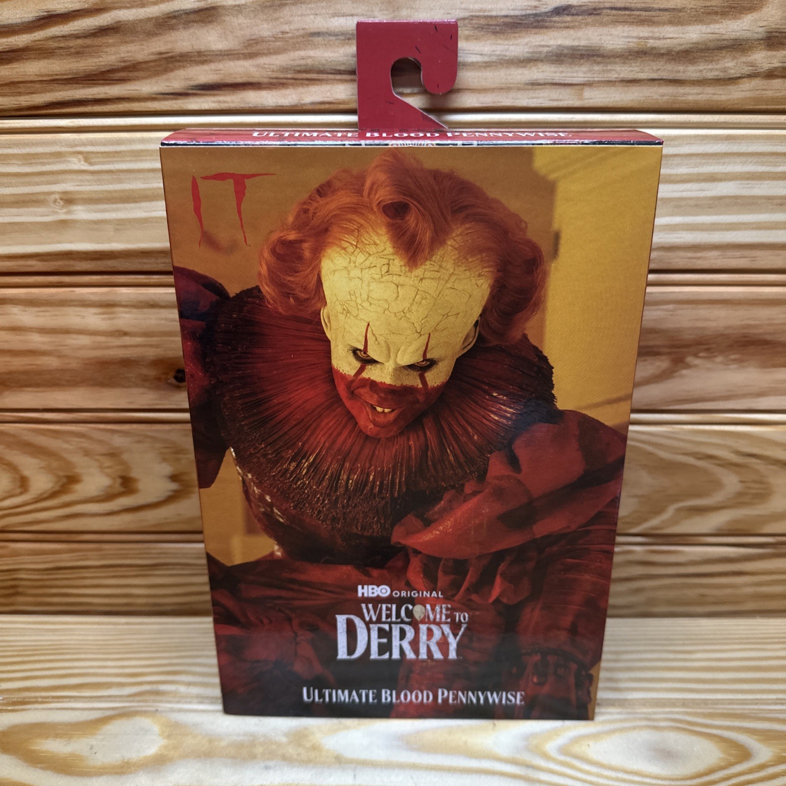 NECA IT Pennywise Welcome To Derry Ultimate Blood Pennywise Action Figure New