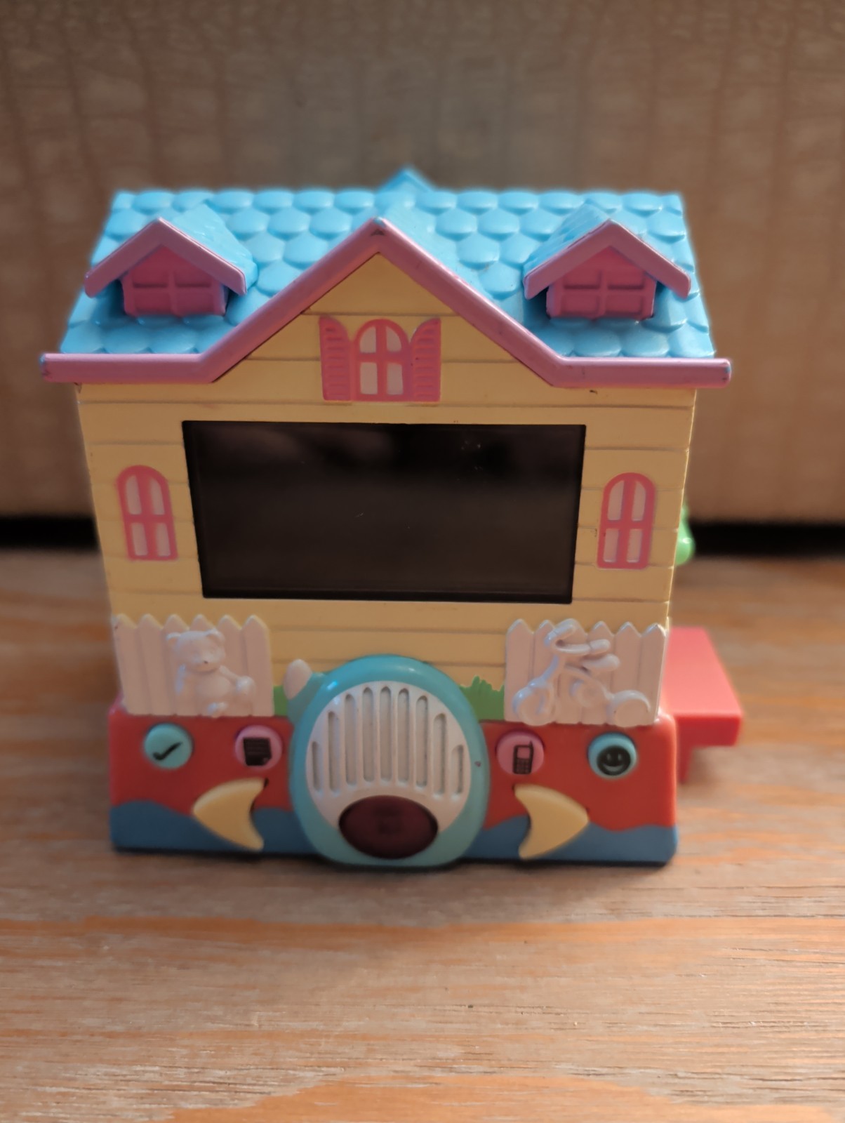 2006 Mattel Digital Pixel Chix Babysitter House Rotating Rooms L4422 WORKS 2006 Mattel Digital Pixel Chix Babysitter House Rotating Rooms L4422 WORKS