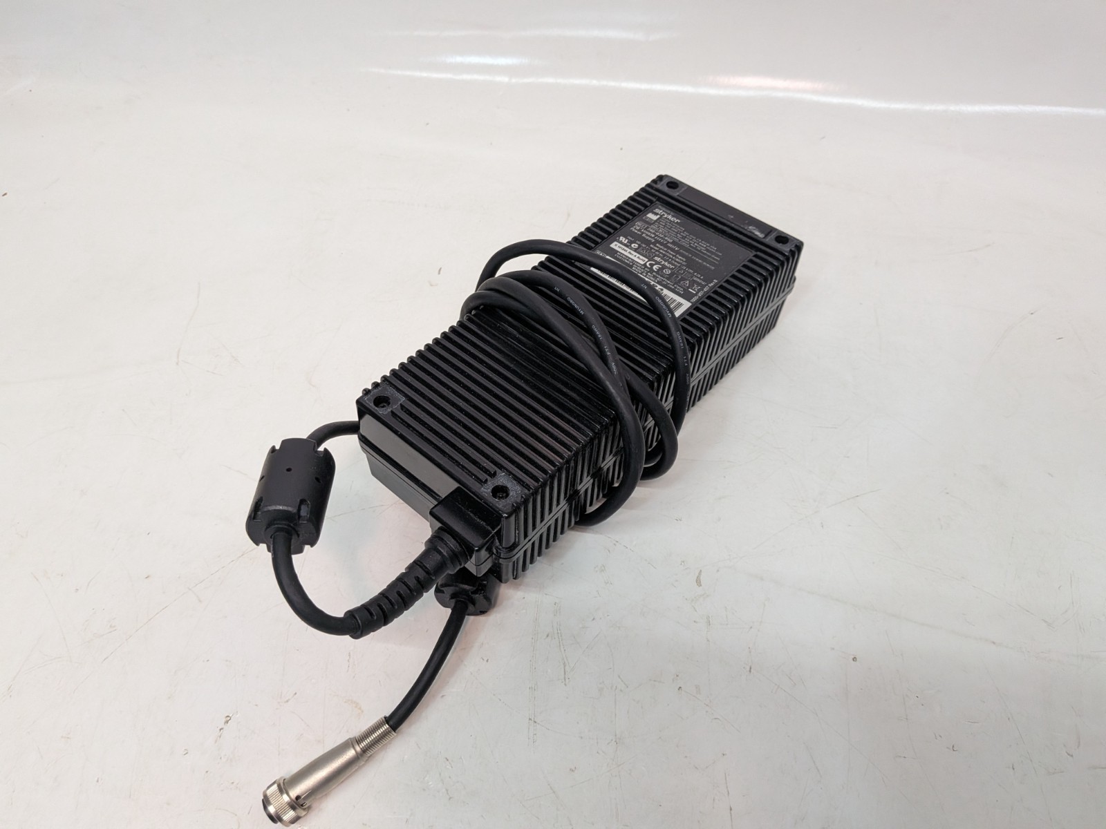 Stryker JMW1150KA2400F07 Medical Power Supply for Surgical Monitor, 240-030-950