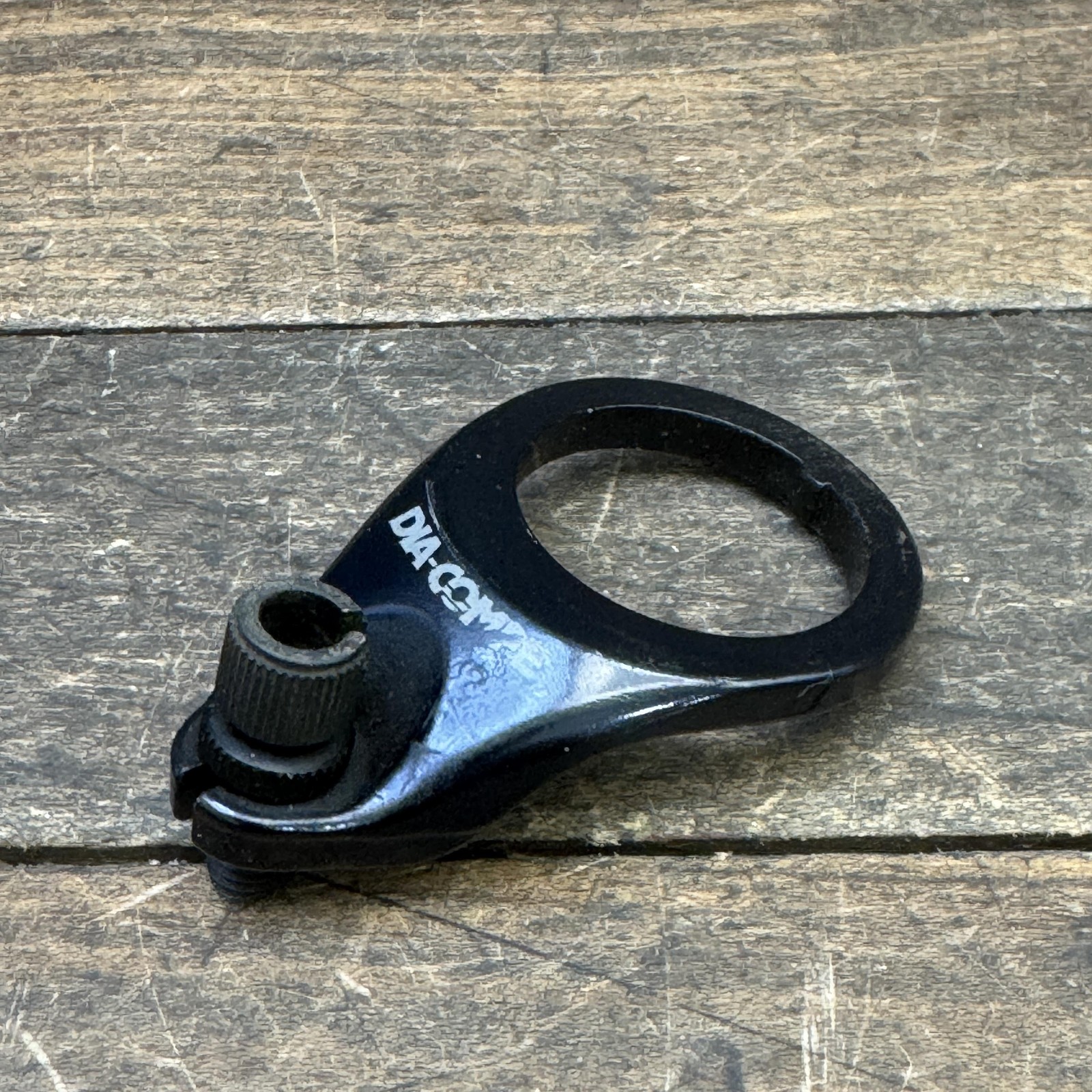 Vintage Dia-Compe Brake Cable Hanger 1 1/8 Front Black Cantilever 28.8mm