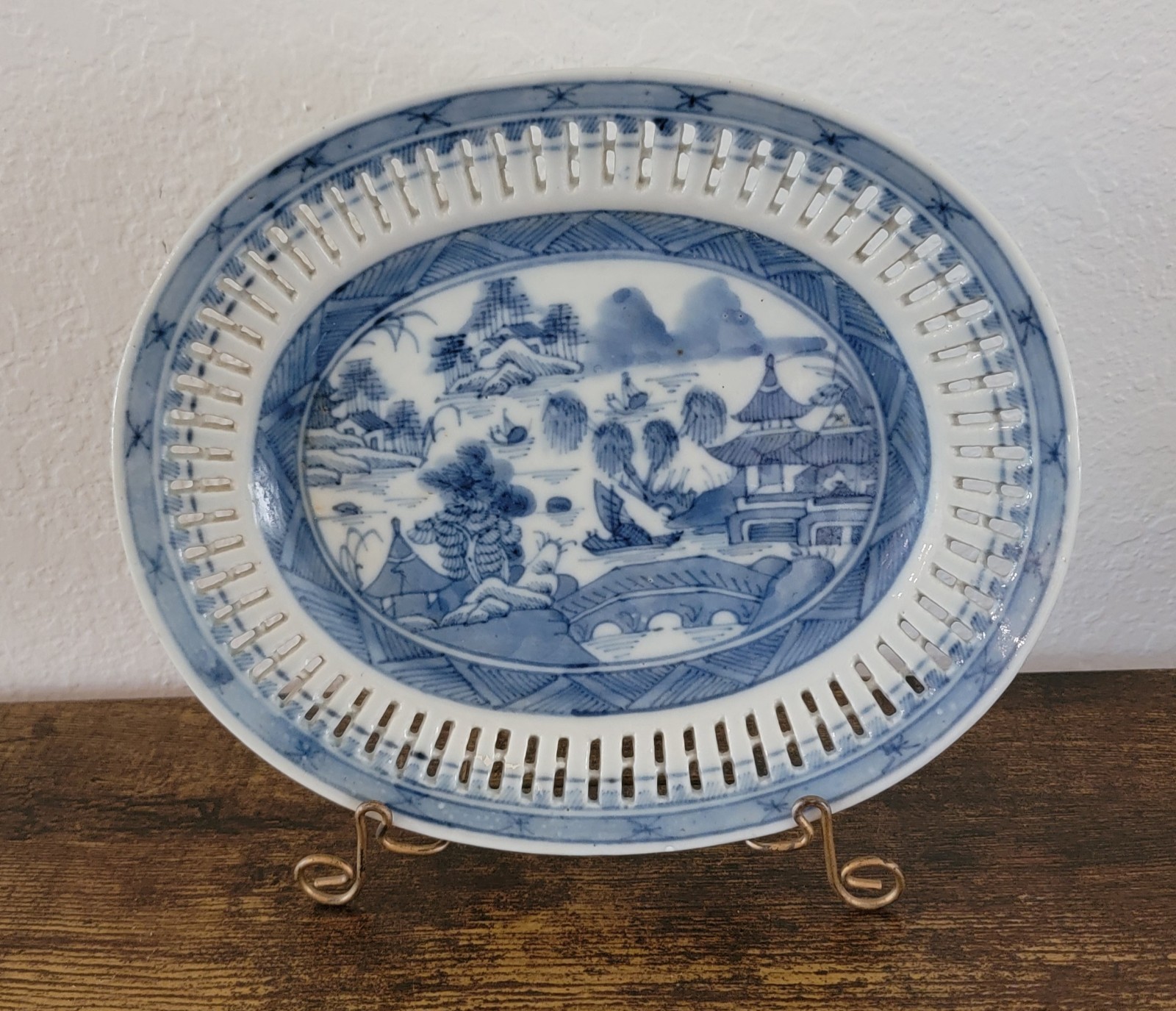 Antique Chinese Export Canton Blue White Reticulated Platter Pierced Tray 19thC