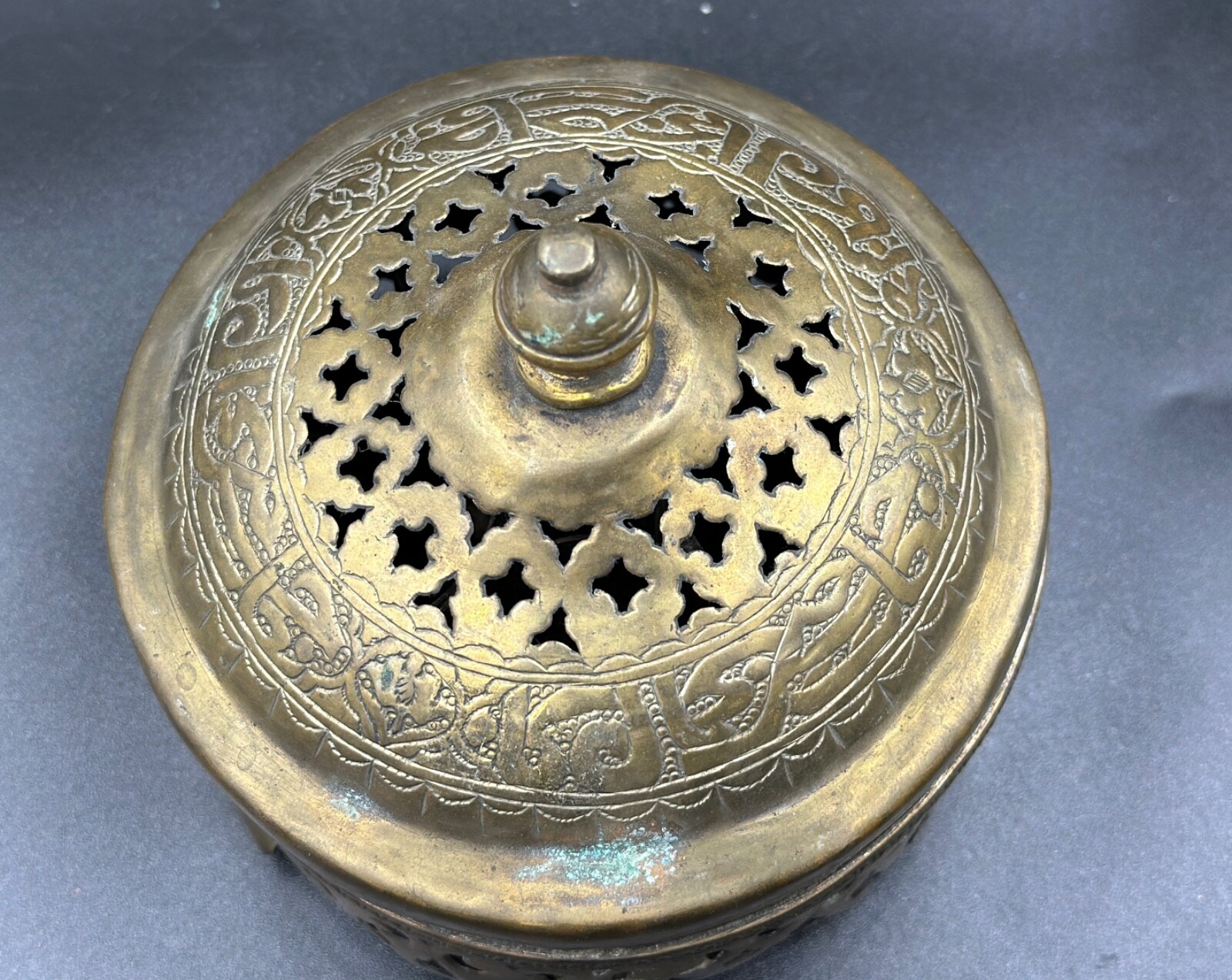 Antique Ancients near eastern old brass Roman box carft very unique old peace Antique Ancients near eastern old brass Roman box carft very unique old peace