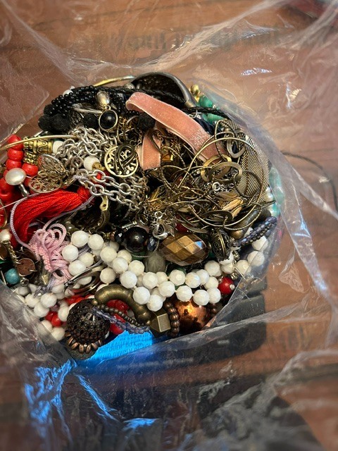 Lot of Vintage to Now Junk Jewelry for Wear, Crafting or Repair, 5.4 Lbs Lot of Vintage to Now Junk Jewelry for Wear, Crafting or Repair, 5.4 Lbs