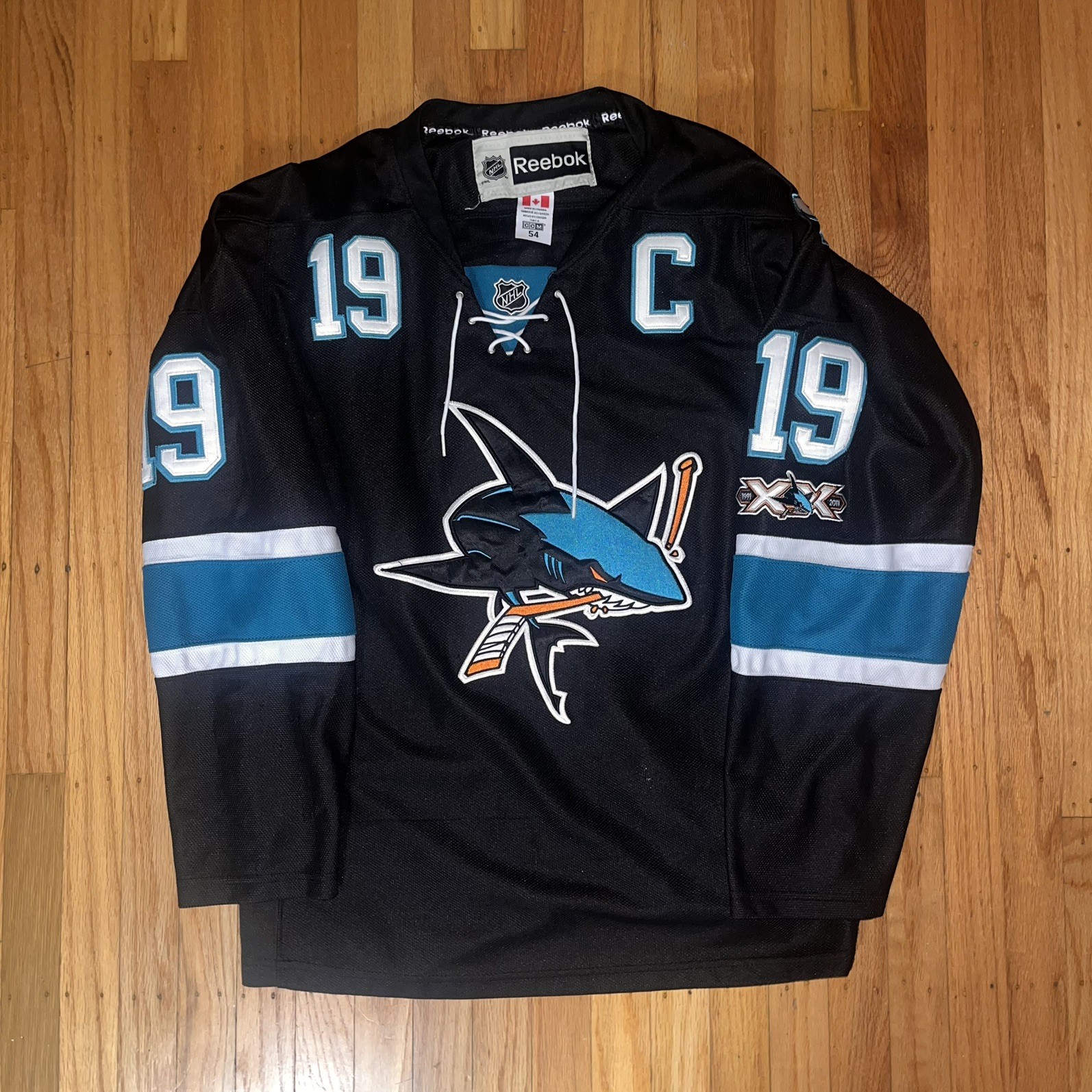 Joe Thornton #19 San Jose Sharks Hockey Jersey Sweater Reebok Size 54 Black XL