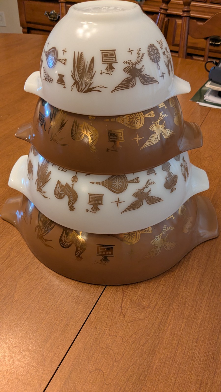 Vintage Pyrex Early American Cinderella Nesting Mixing Bowls # 441-444 Set of 4