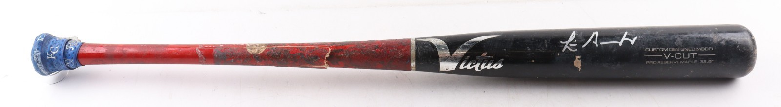 Luis Gonzalez Signed Game-Used Victus Pro Cracked Bat (Beckett) 2001 Game 7 Hit
