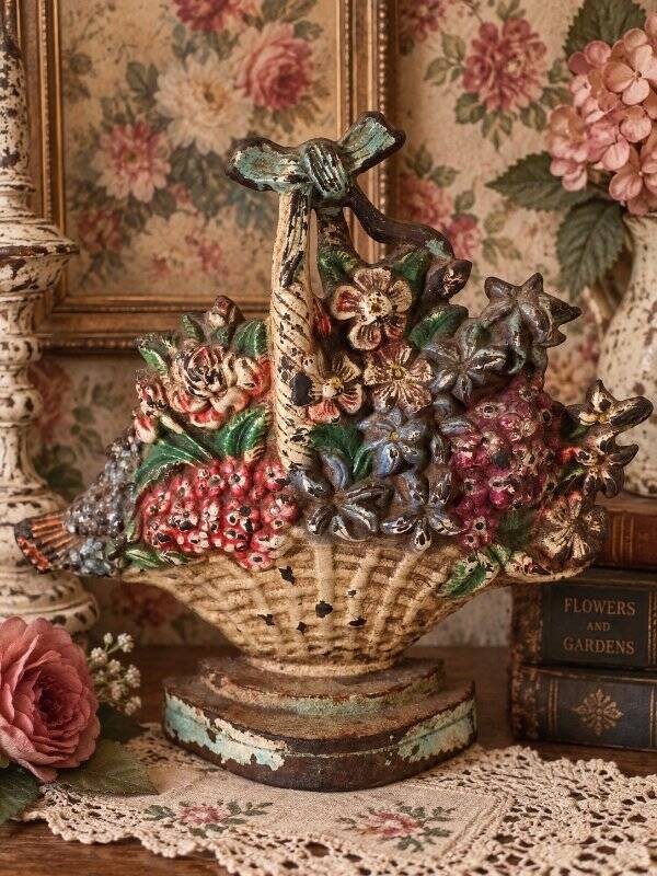 Hubley Antique Cast Iron Doorstop Wild Roses Flower Basket Patina #475