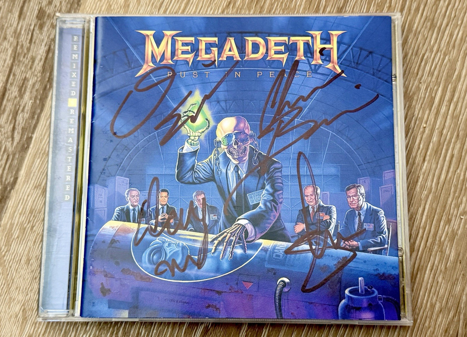 Megadeth SIGNED CD Rust In Peace FULL BAND Mustaine AUTOGRAPHED Remastered Megadeth SIGNED CD Rust In Peace FULL BAND Mustaine AUTOGRAPHED Remastered