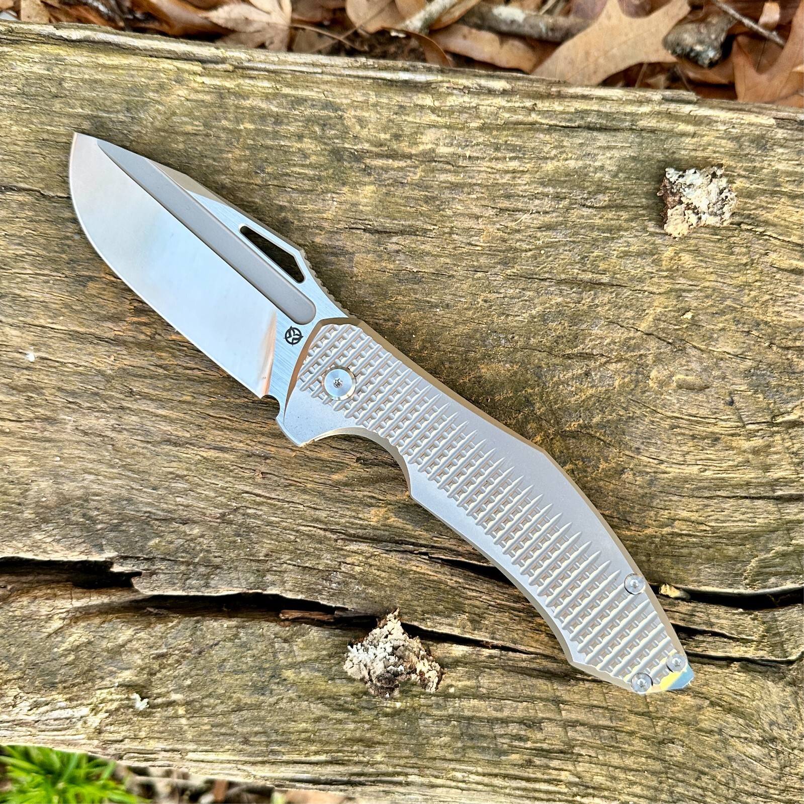 PMP Knives- Smilodon Folder Titanium NEW MODEL PMP Knives- Smilodon Folder Titanium NEW MODEL