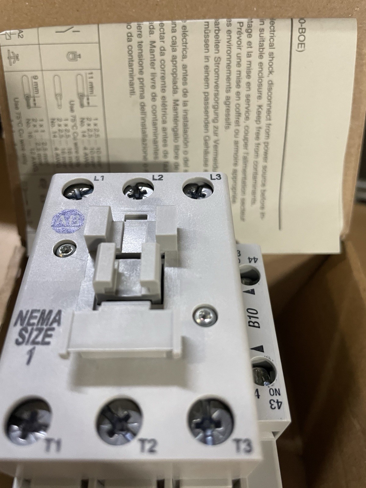 Allen Bradley 300-BOD930 Series B Contactor Size 1 New in Box 30 Amp 120 VAC Allen Bradley 300-BOD930 Series B Contactor Size 1 New in Box 30 Amp 120 VAC