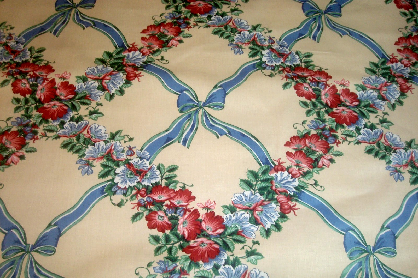 1 of 20 yds Waverly Chintz Fabric Nantucket Rose Trellis Ribbons Upholstery 54