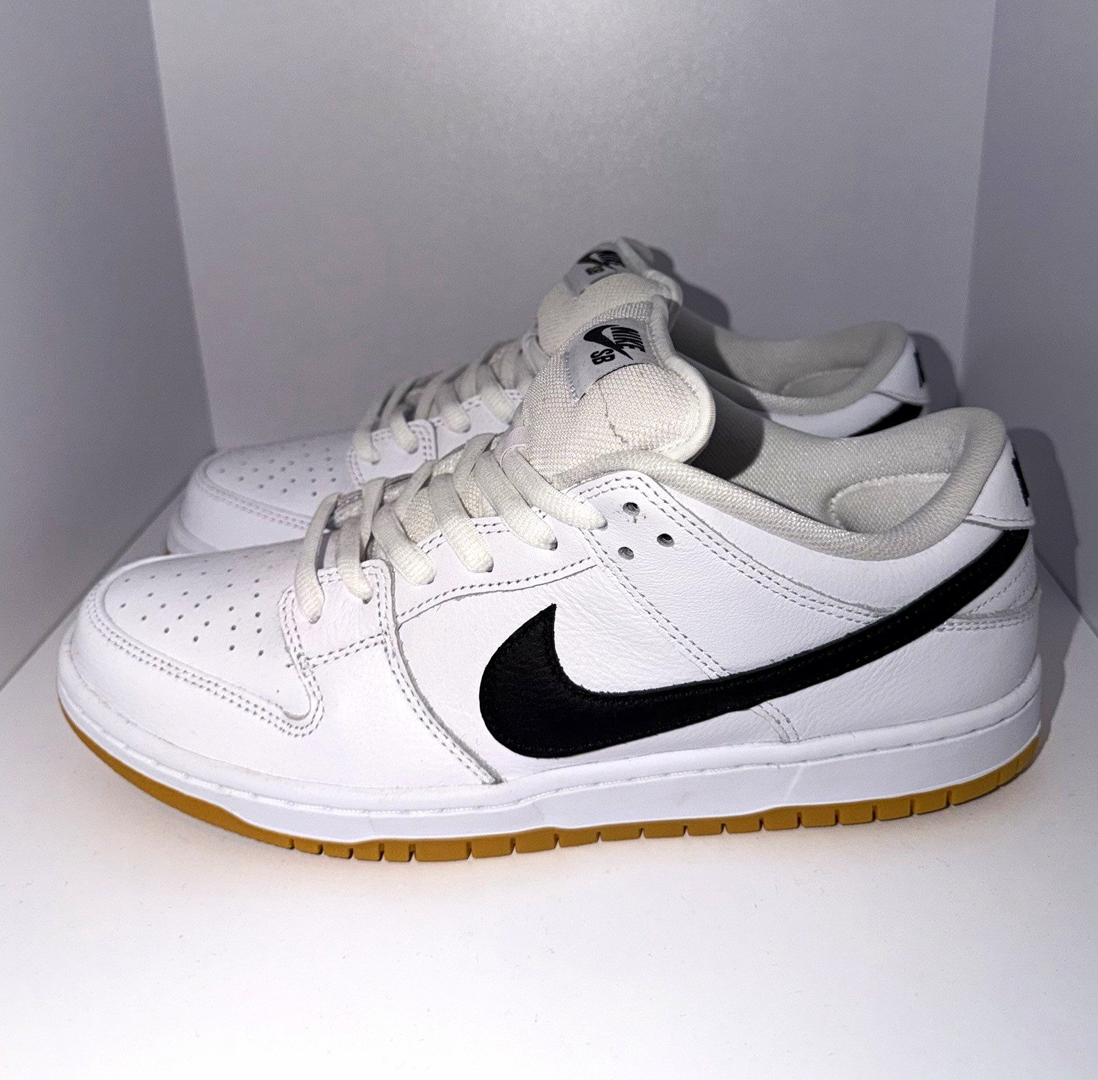 Nike SB Dunk Low Pro White / Gum (Men’s Size 10)
