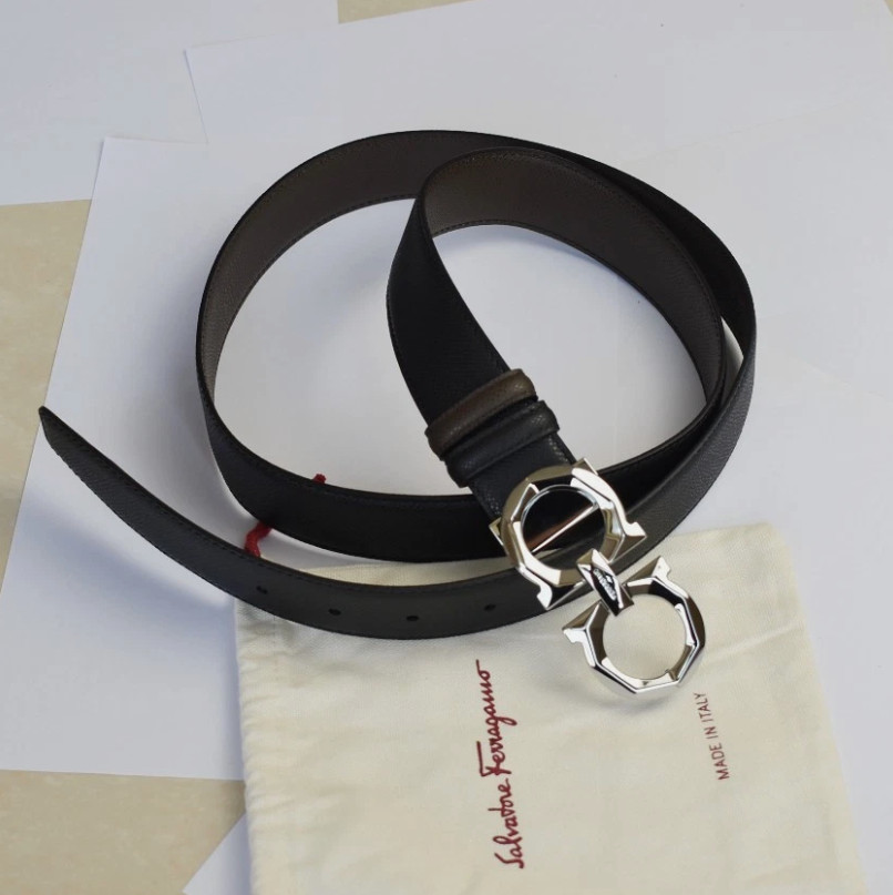 Ferragamo Reversible / adjustable Gancini Belt Silver finish buckle Men’s120cm