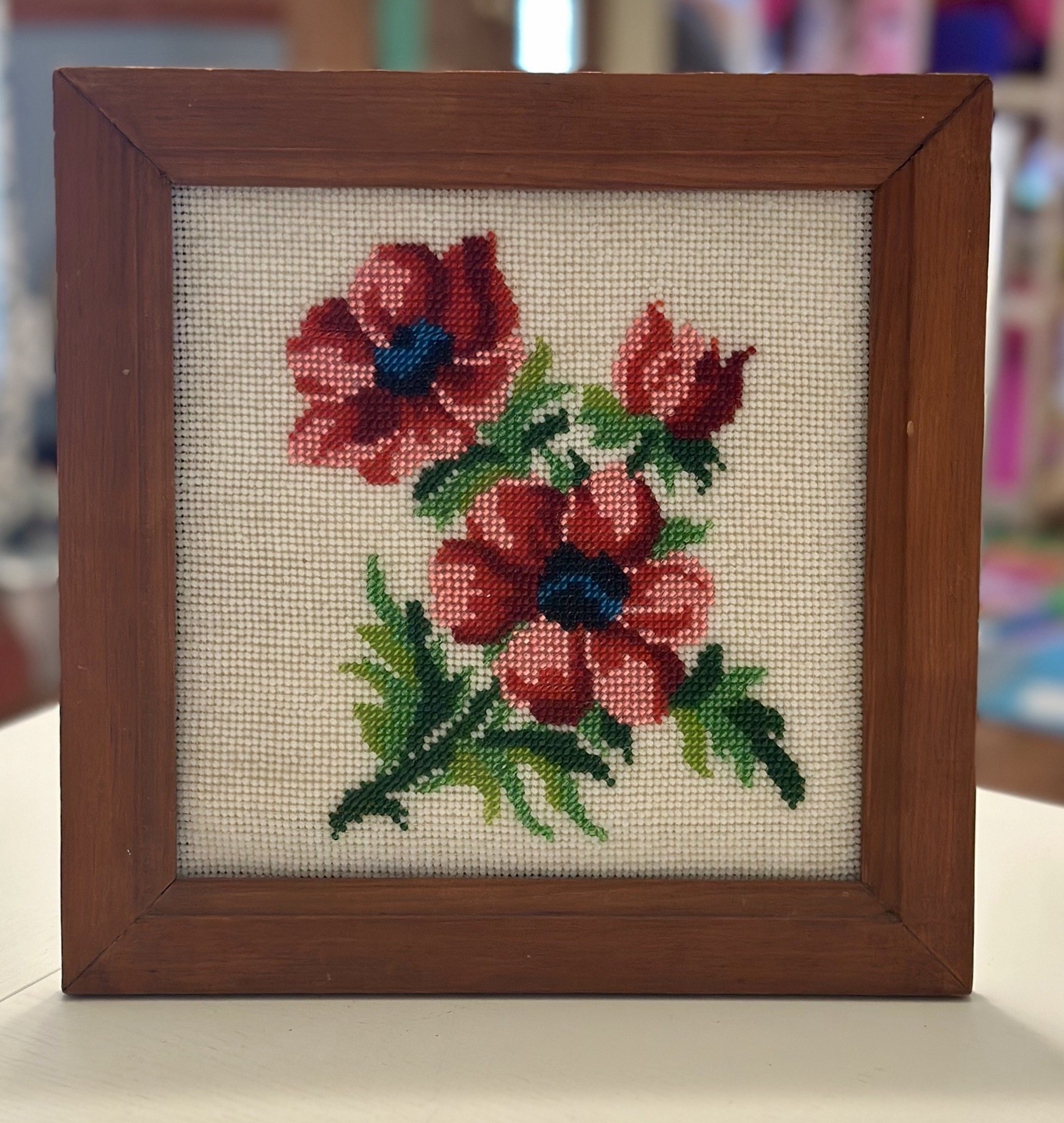 Vtg Floral Hand Beaded Framed Wall Art 11 X 11 Red Poppies Needlepoint