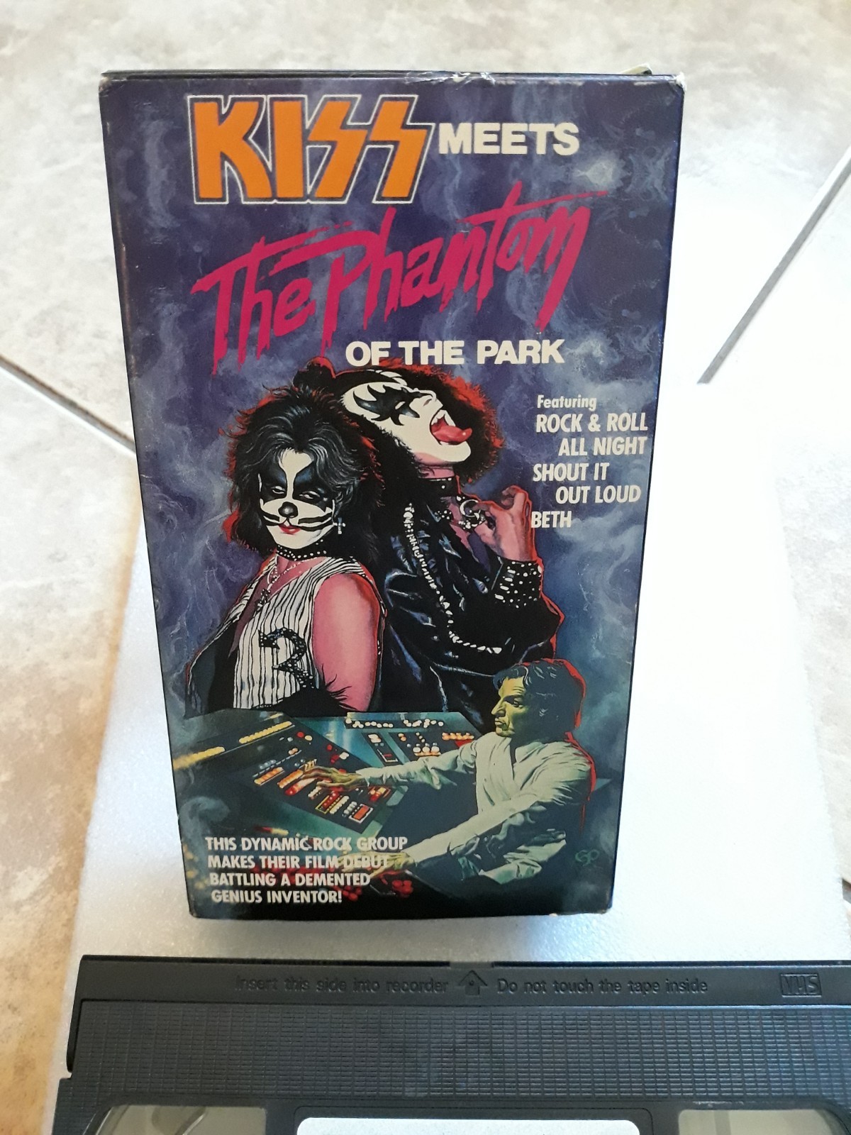 Vintage Kiss Meets The Phantom Of The Park VHS Tape GoodTimes Rock Horror Movie