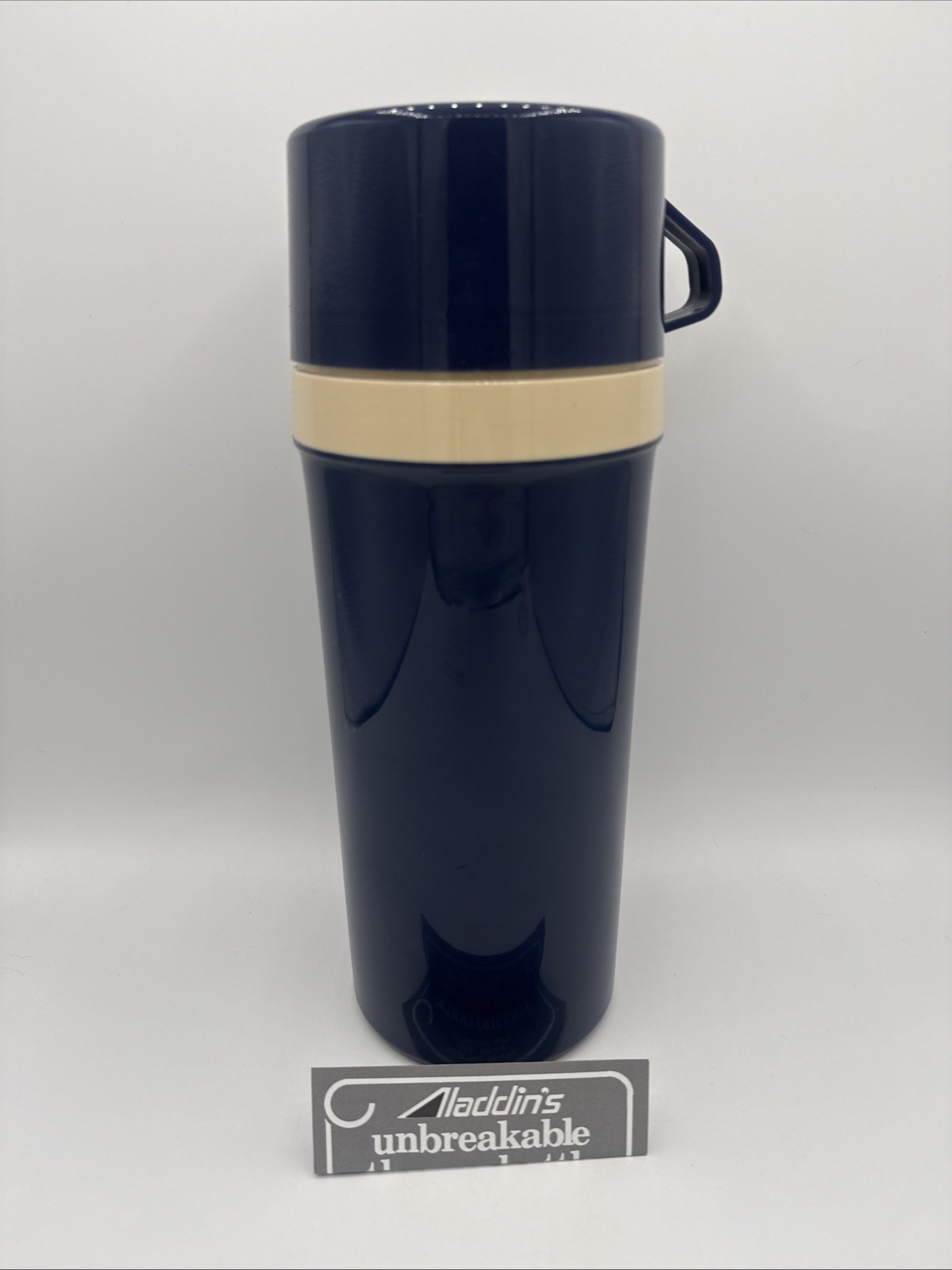 Vintage Aladdin 1 QT Thermos #860 Blue & Cream White New With Tag Vintage Aladdin 1 QT Thermos #860 Blue & Cream White New With Tag