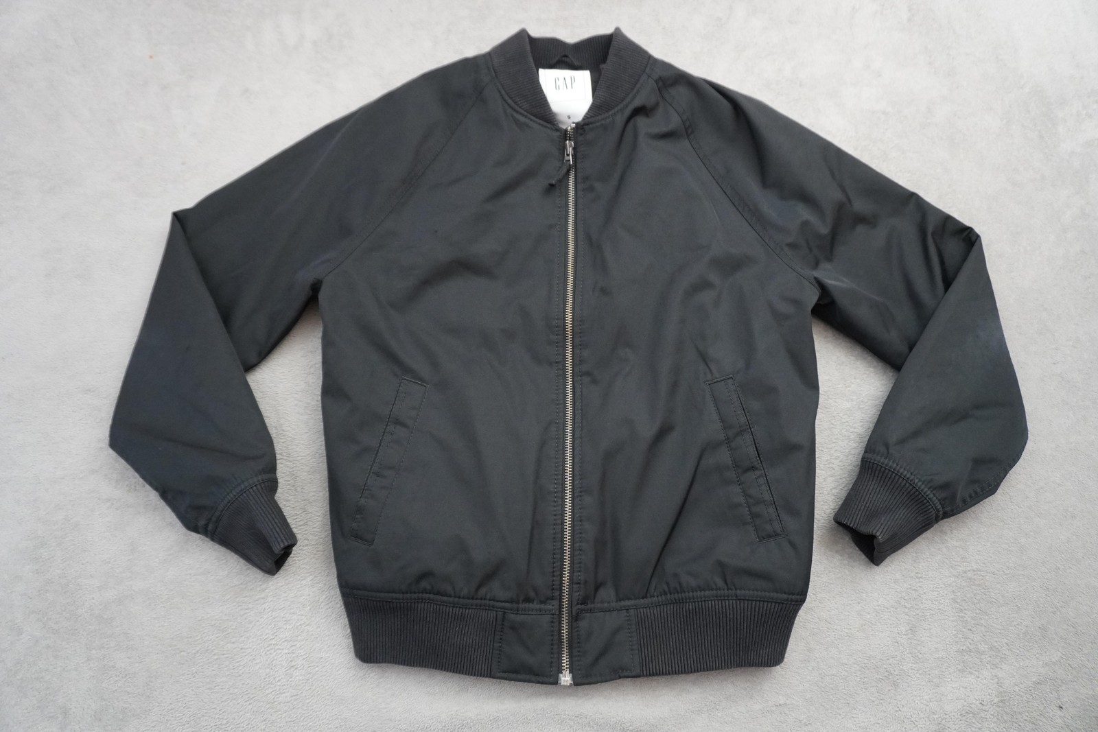 Gap Bomber Jacket Mens Small Black Water Resistant Windproof Full Zip Outdoor