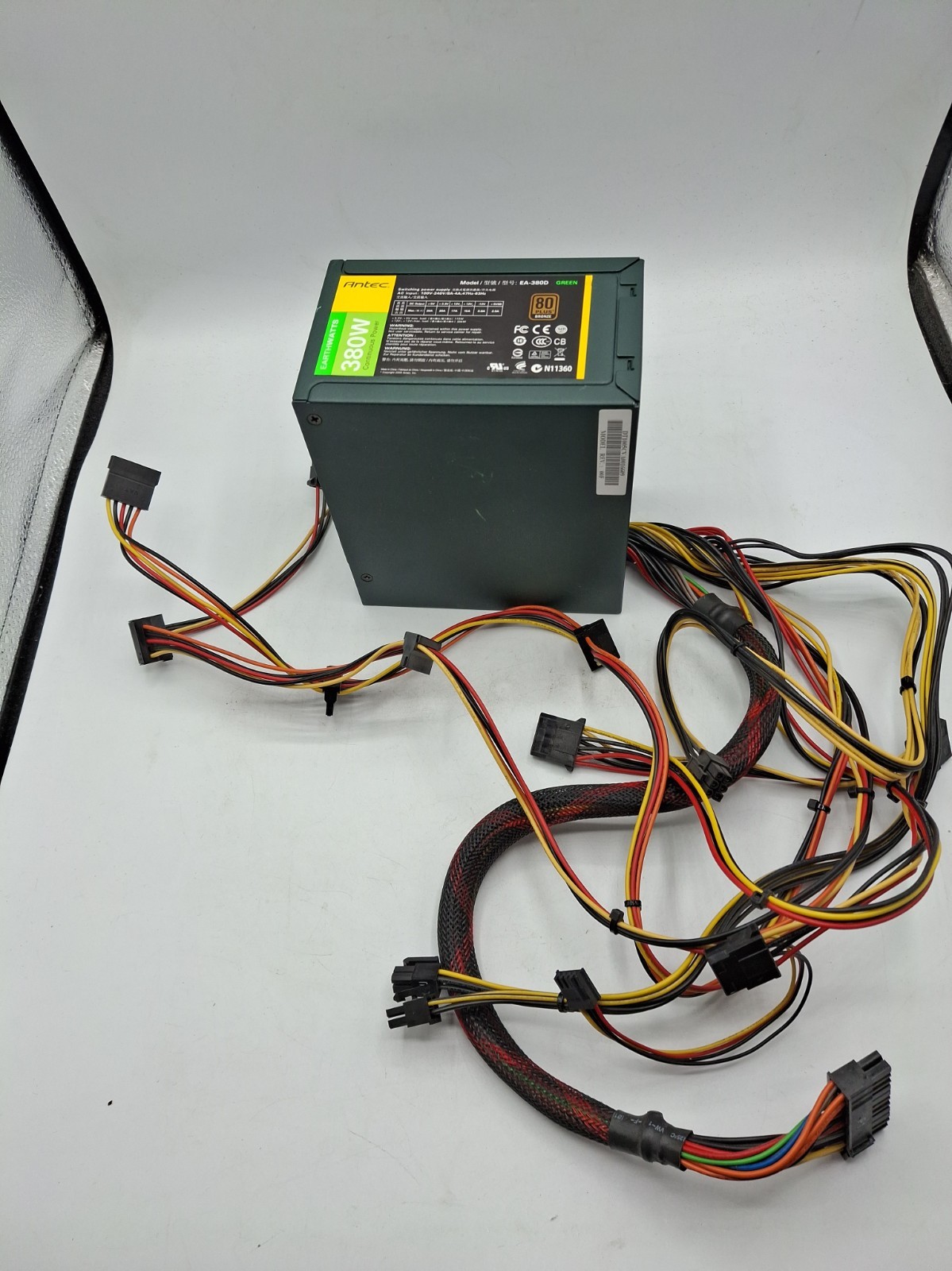 Antec Earthwatts 380W Power Supply EA-380D GREEN Antec Earthwatts 380W Power Supply EA-380D GREEN