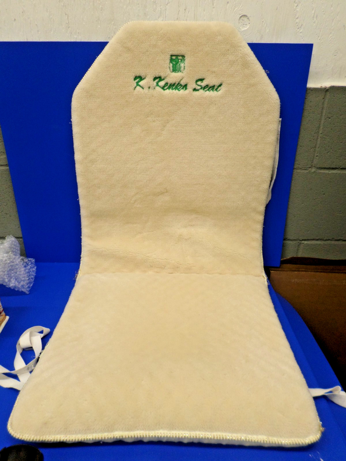 Nikken Kenko Magnetic Seat Plus King 18