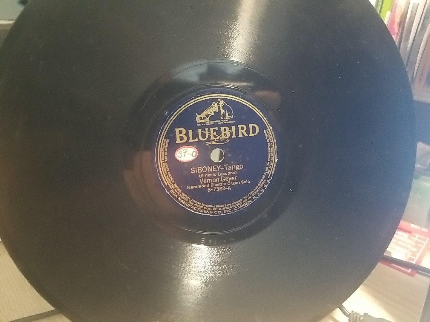 Siboney / El Choclo VERNON GEYER electric Hammond  organ Bluebird 78 ex