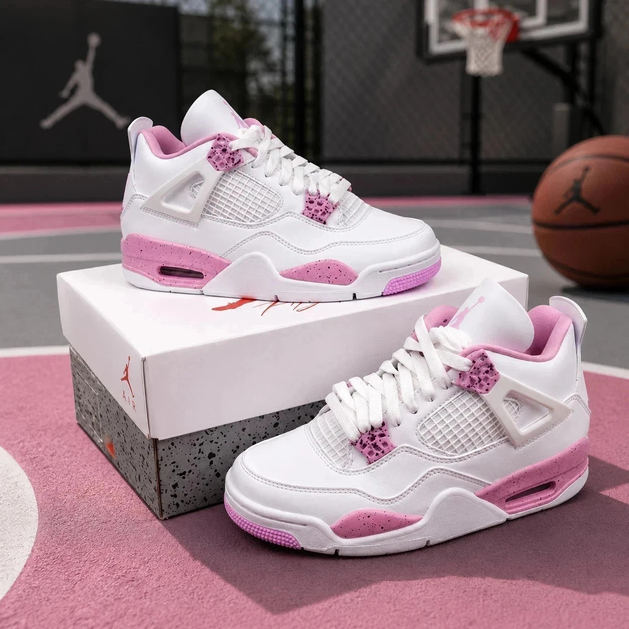 WOMEN'S Jordan 4 Retro White Pink Oreo Size US (5.5-11)