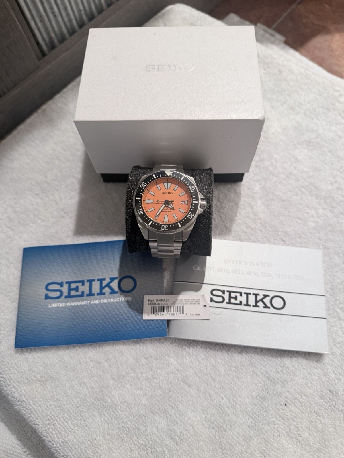 Excellent In Box Seiko Prospex Orange Samurai SRPC07 Automatic Diver\'s Men Watch Excellent In Box Seiko Prospex Orange Samurai SRPC07 Automatic Diver\'s Men Watch