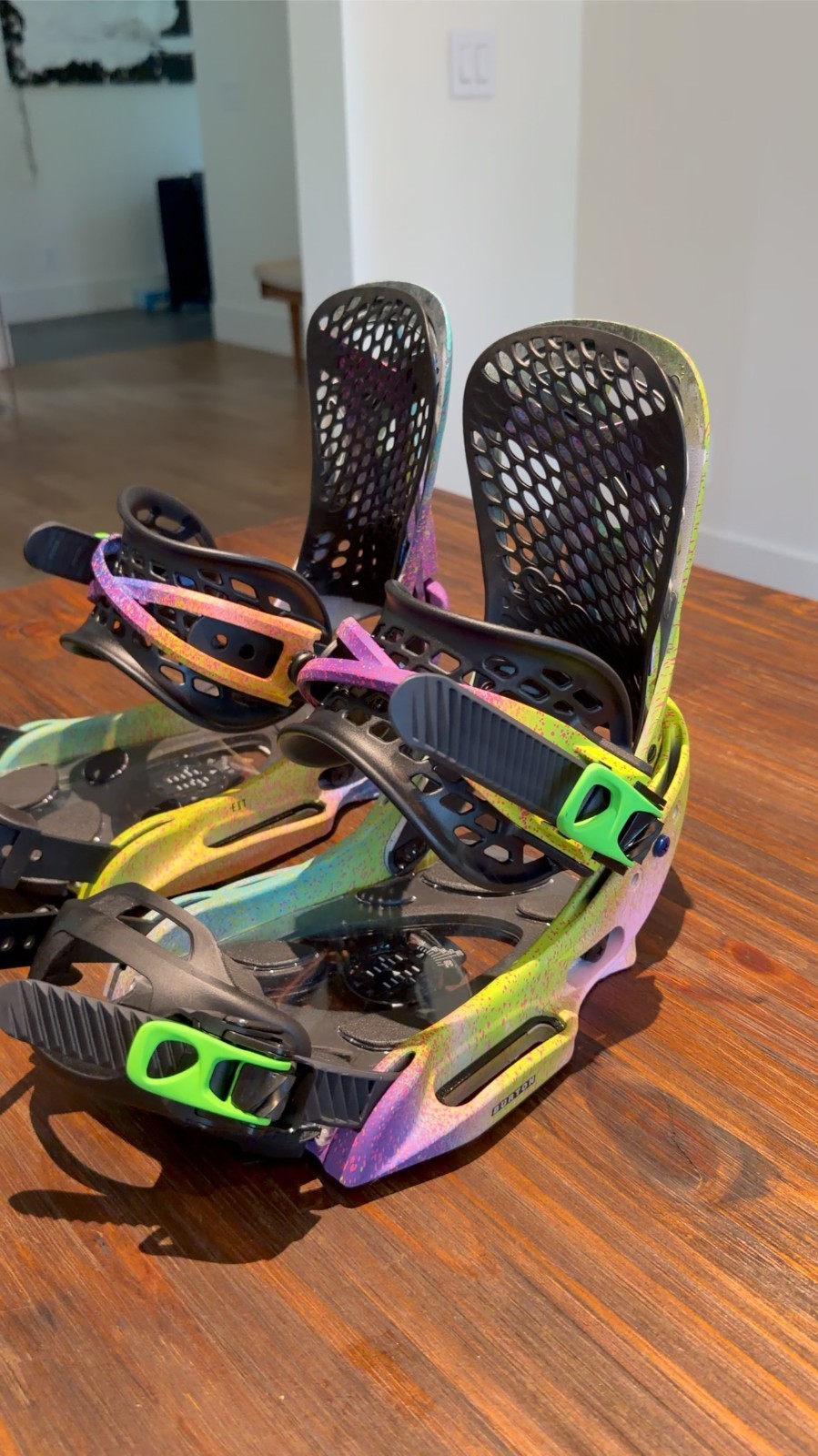NEW Virgil Abloh x Burton Genesis EST Snowboard Bindings Rainbow Medium NEW Virgil Abloh x Burton Genesis EST Snowboard Bindings Rainbow Medium