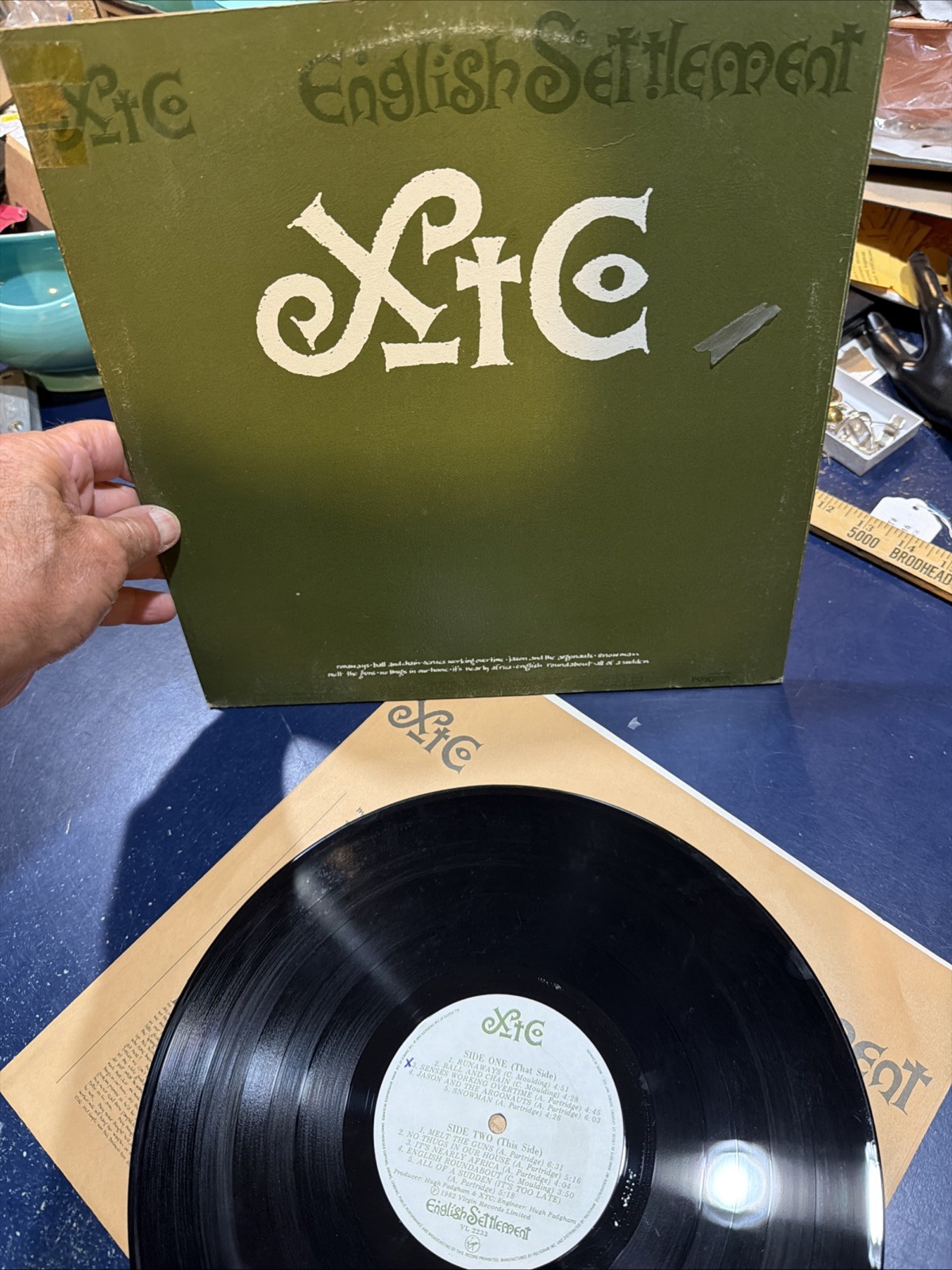 XTC - English Settlement, 1982 LP Canada Mfg VL2233 Polygram, 5 Senses +, EX XTC - English Settlement, 1982 LP Canada Mfg VL2233 Polygram, 5 Senses +, EX