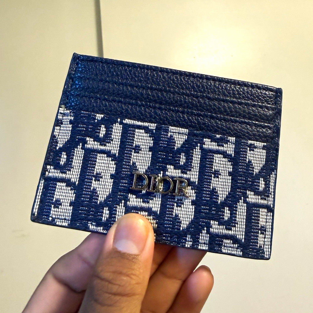 Dior Men’s Blue/White Logo Slim Fold Wallet Card Holder, Credit Card Dior Men’s Blue/White Logo Slim Fold Wallet Card Holder, Credit Card