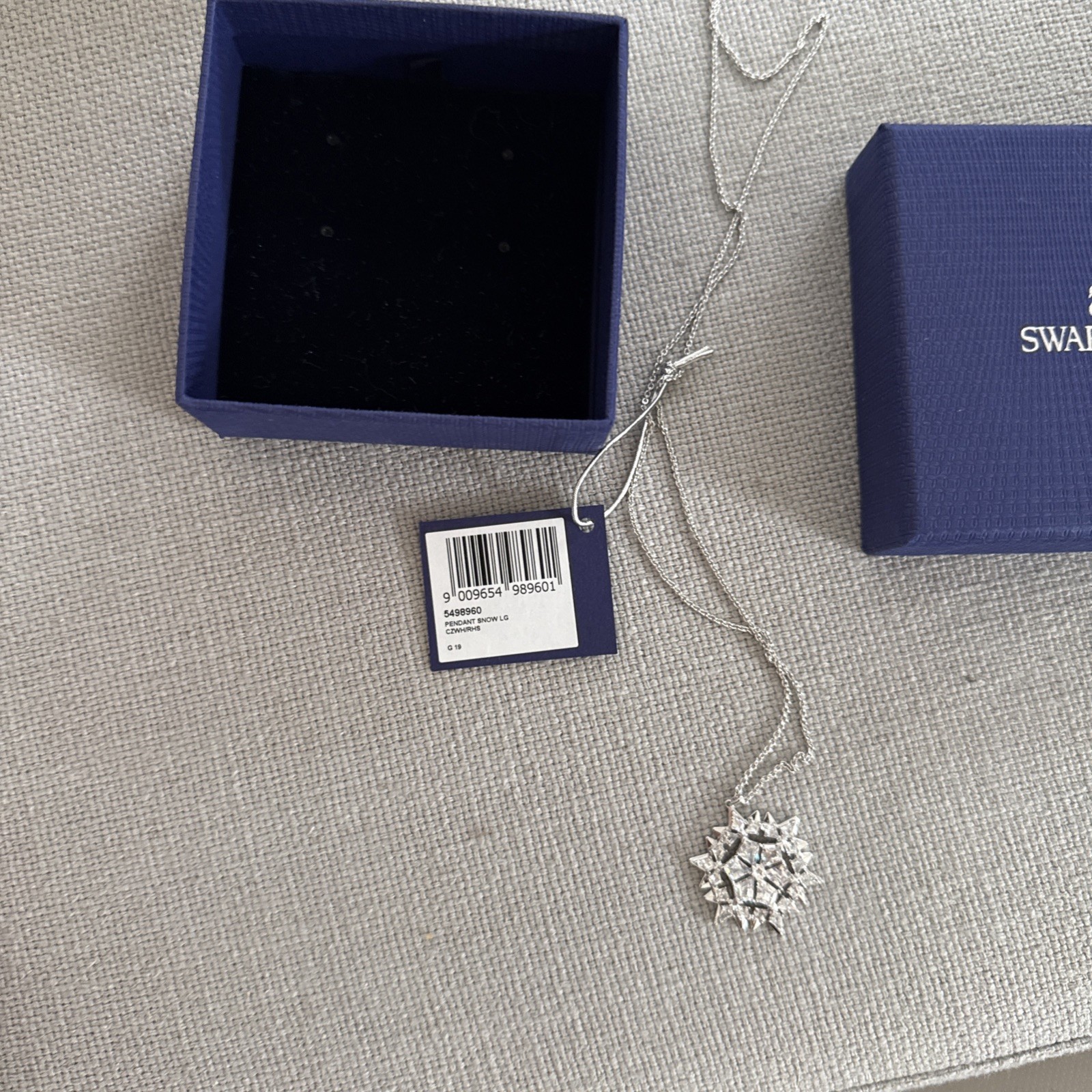 Swarovski Magic Pendant Snow/Womens