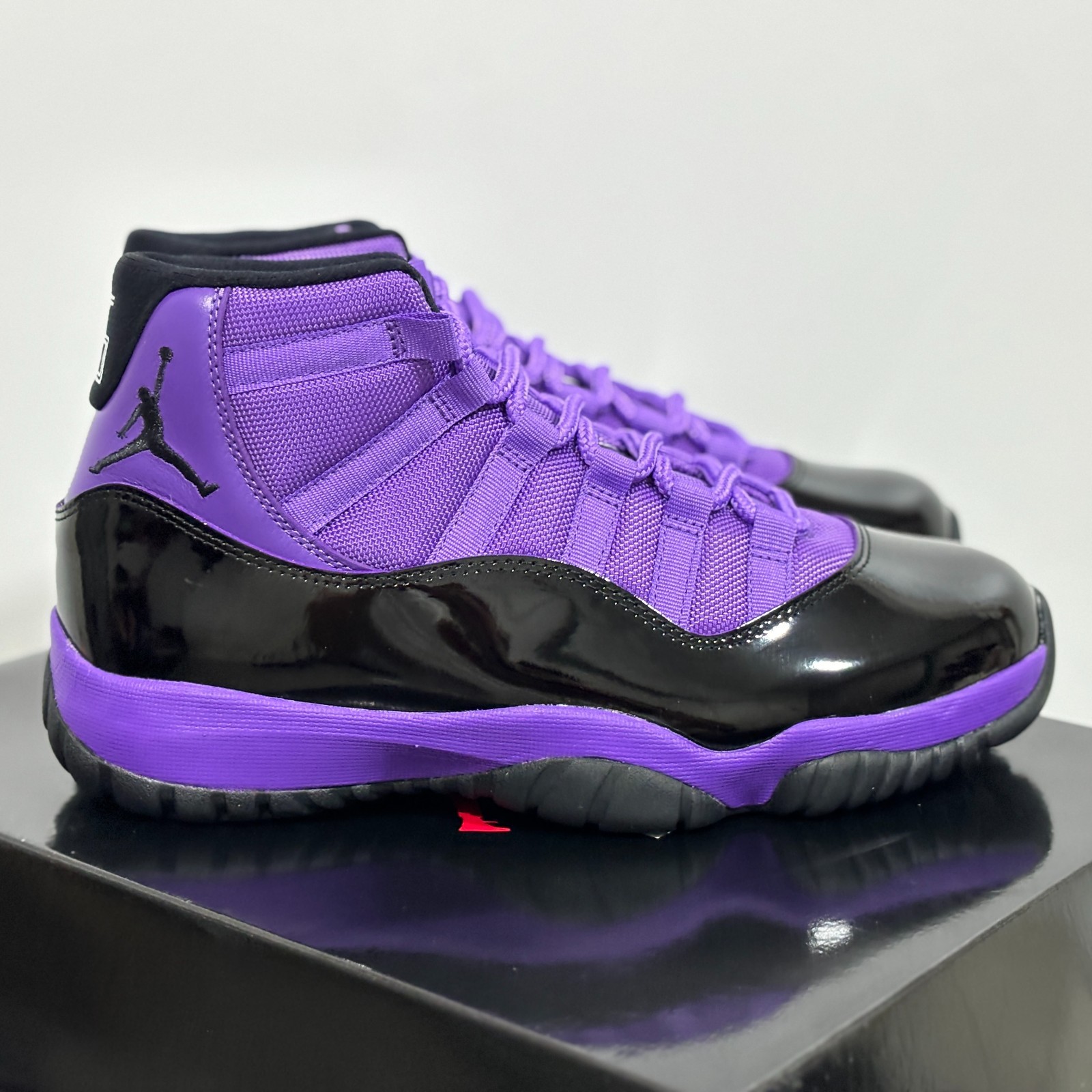 Nike Air Jordan 11 Purple Black High Top | Men\'s Sneakers Size 7-12 🔥