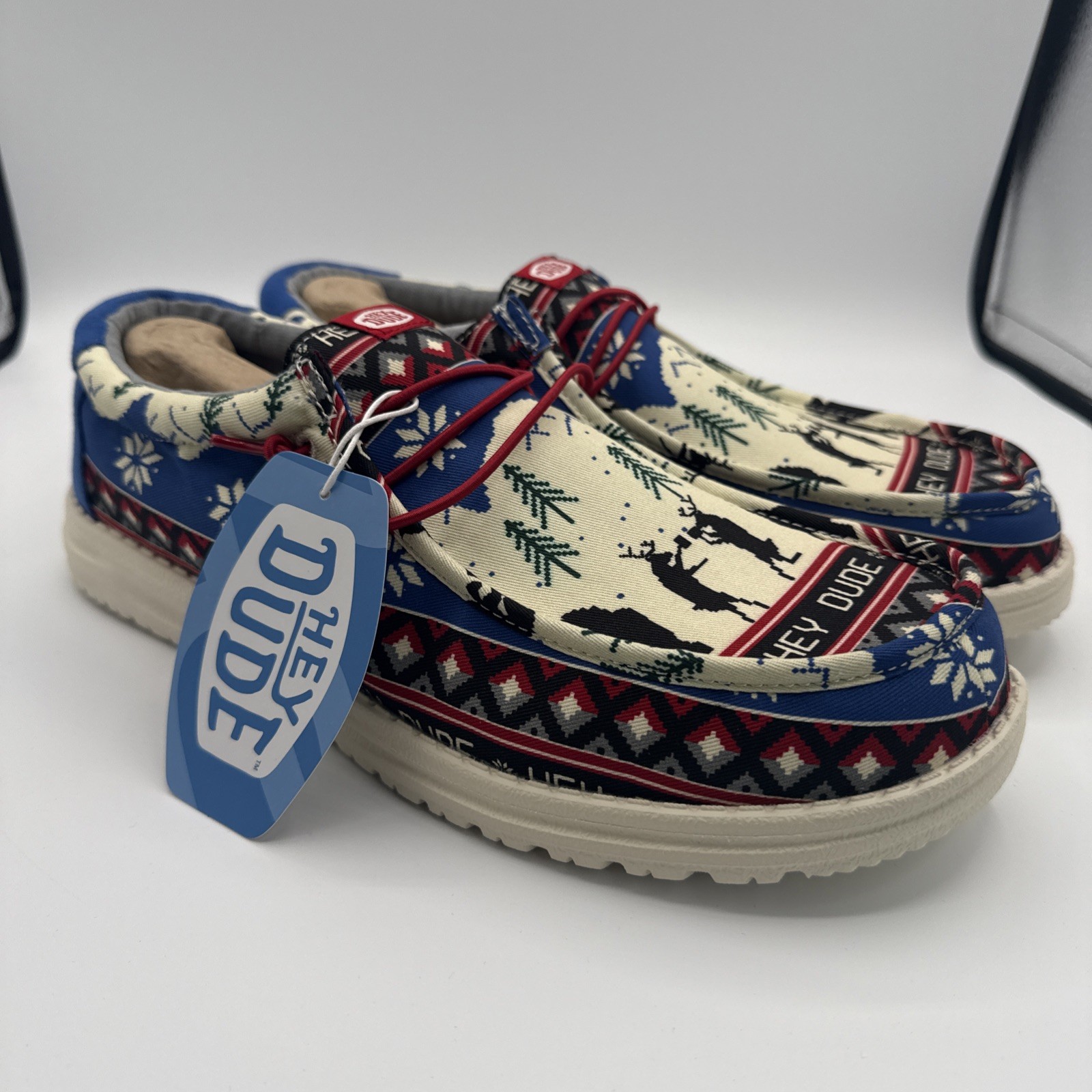 Hey Dude Wally Holiday Cheers - Holiday White/Multi Sz Mens 12 Hey Dude Wally Holiday Cheers - Holiday White/Multi Sz Mens 12
