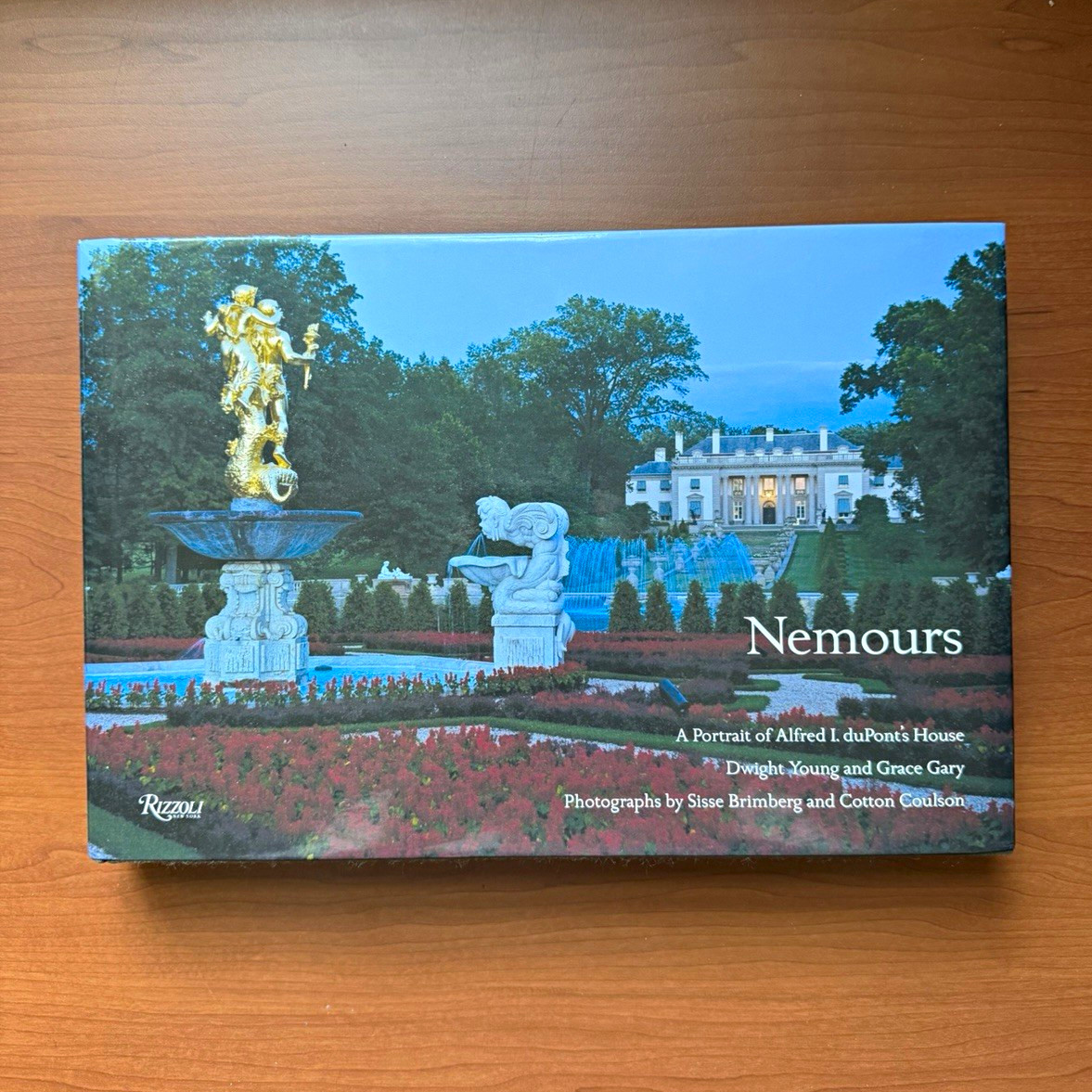 Rizzoli Nemours: A Portrait of Alfred I. duPont\'s House Hardcover - Young & Gary