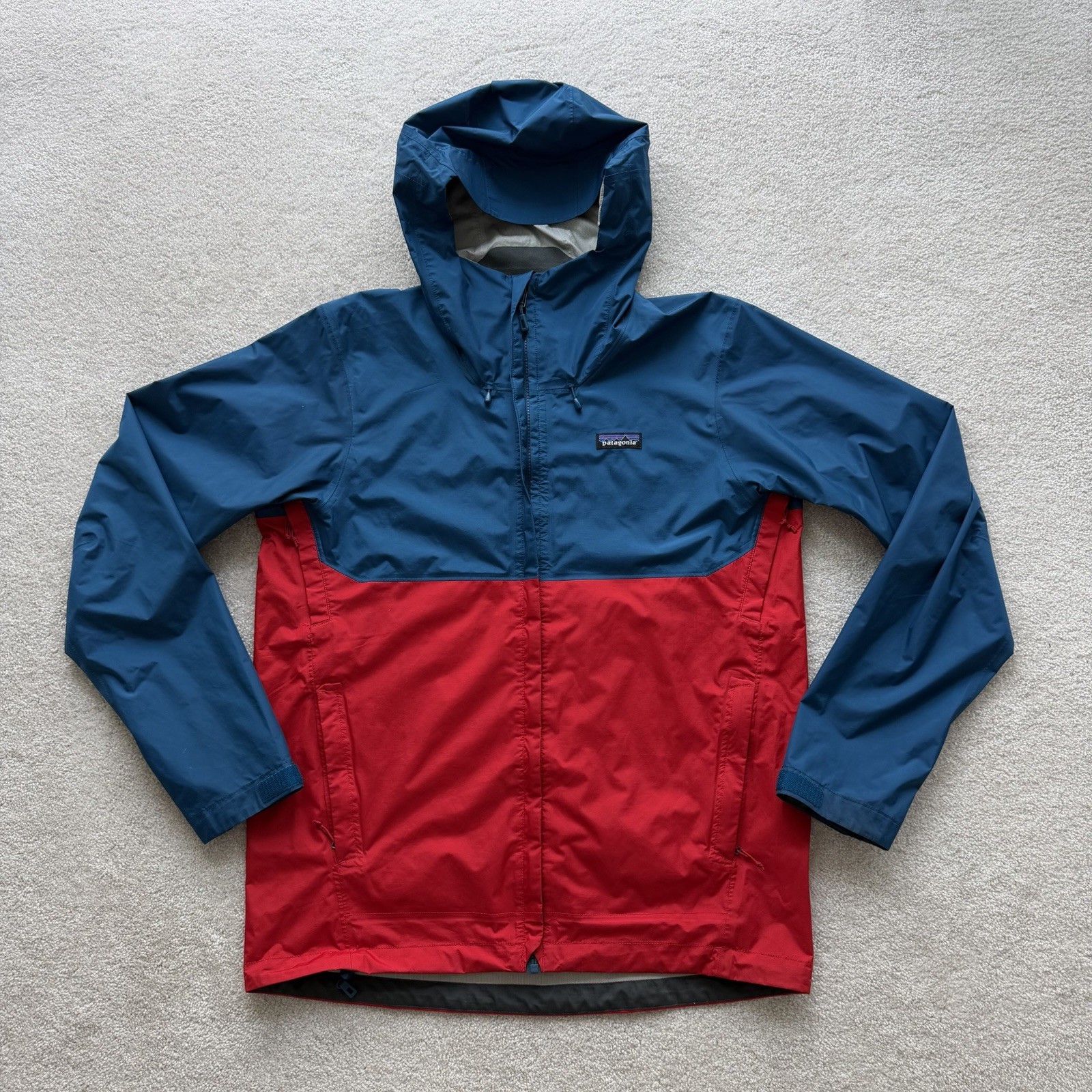 Patagonia Rain Jacket Men\'s Torrentshell H2No Full Zip M Blue Red Hooded Outdoor