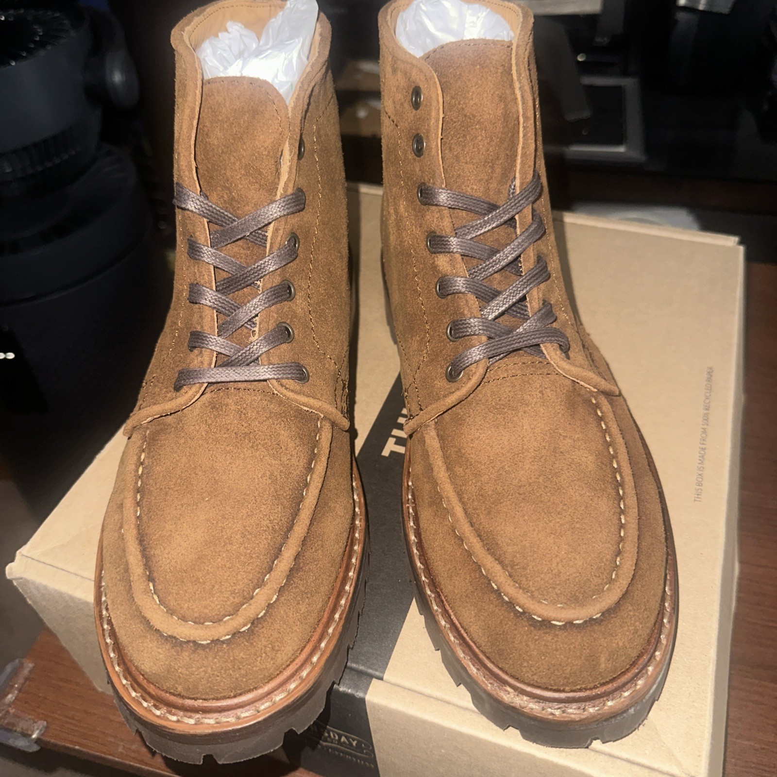 Thursday Men’s Cinnamon Suede Leather Diplomat Mix Toe Boots Lug Sole Size 7.5