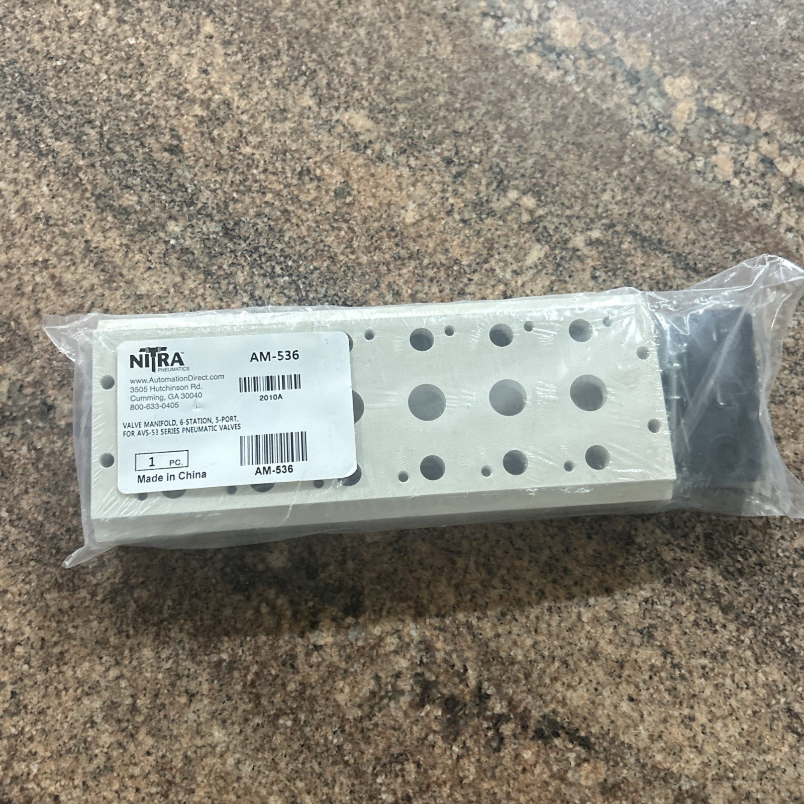 Nitra Pneumatic Valve Manifold, 6 Station, 5 Port AM-536 Nitra Pneumatic Valve Manifold, 6 Station, 5 Port AM-536