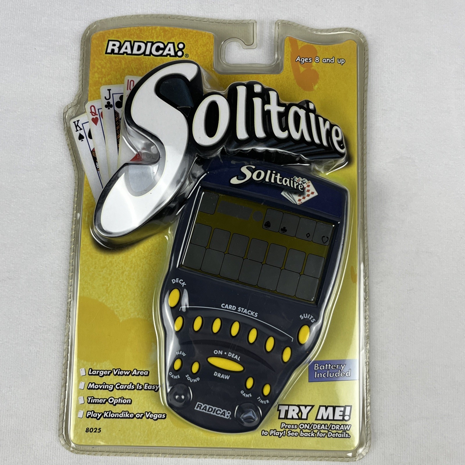 Vintage 1999 Radica Big Screen Solitaire Handheld Game Model 8025 - NEW & SEALED Vintage 1999 Radica Big Screen Solitaire Handheld Game Model 8025 - NEW & SEALED