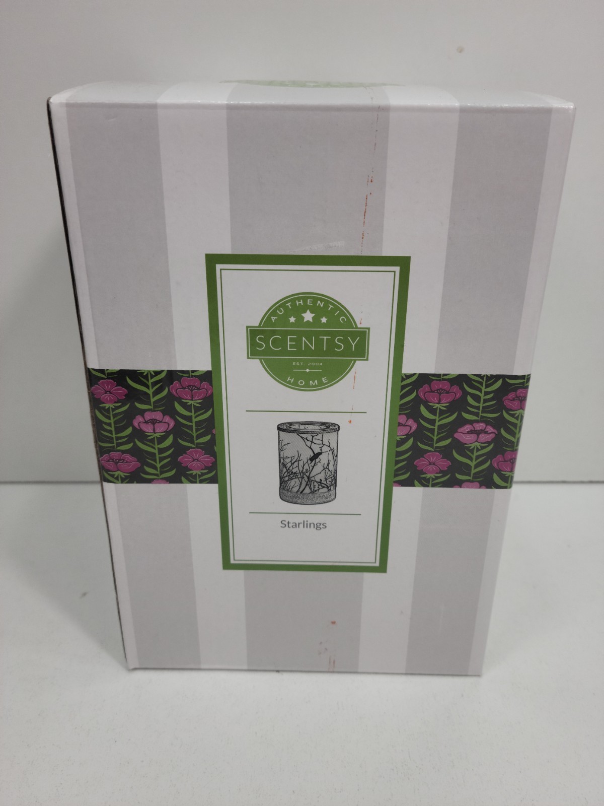 Retired 2016 STARLINGS LAMPSHADE SCENTSY WARMER New Retired 2016 STARLINGS LAMPSHADE SCENTSY WARMER New