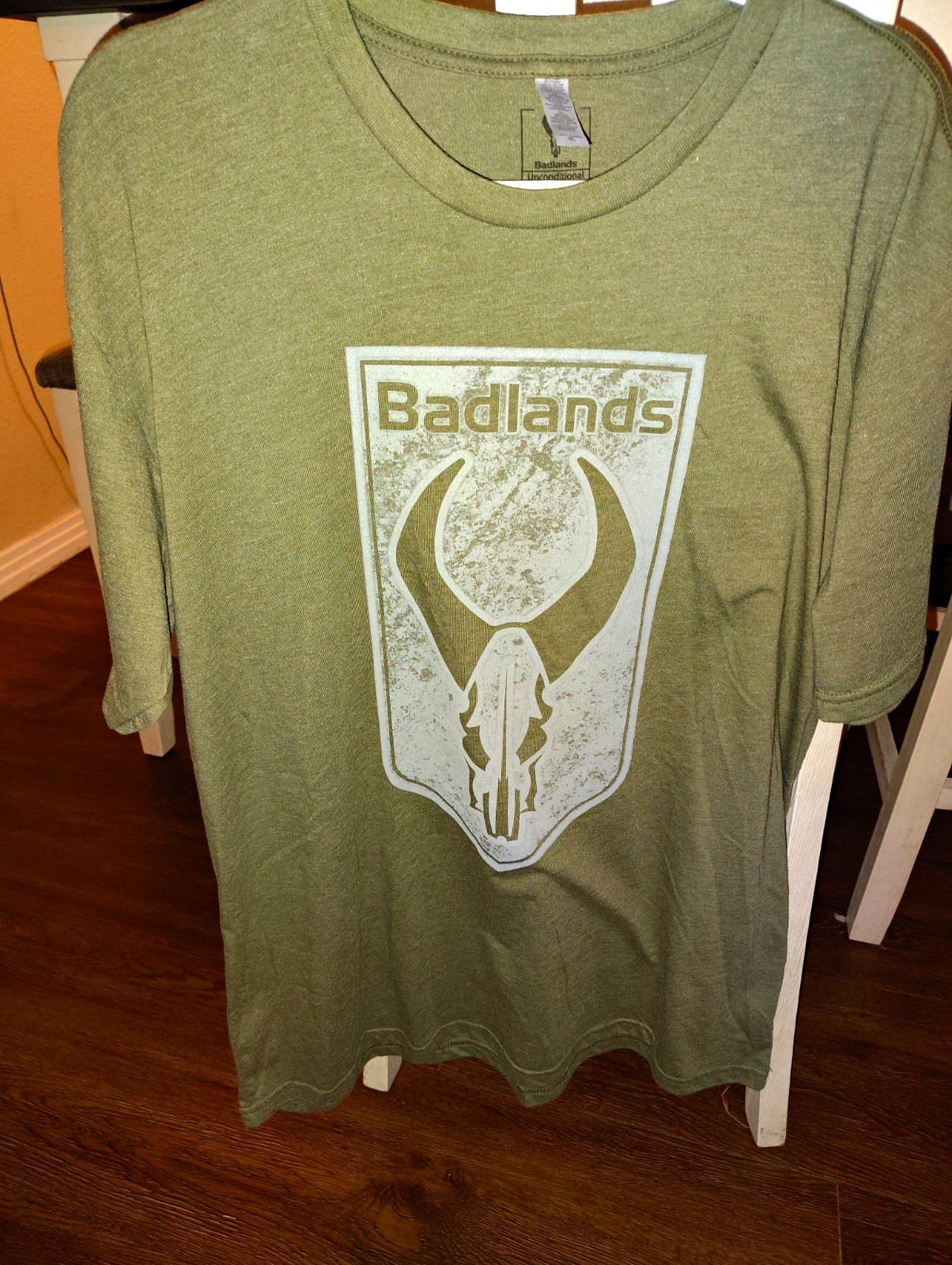 Badlands Tshirt - Men\'s XL