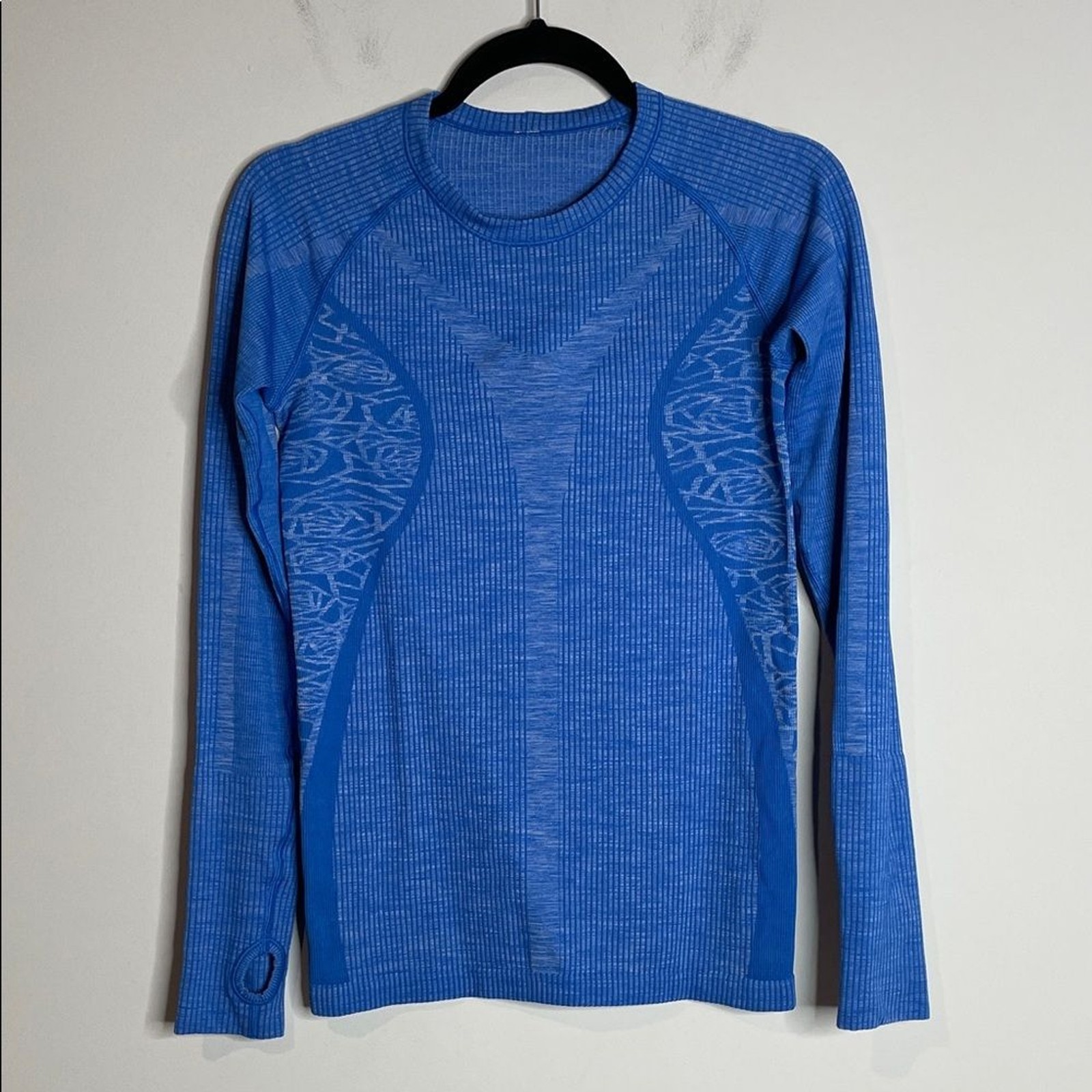 Lululemon Women’s Blue Rest Less Pullover Seamless Long Sleeve Size 4