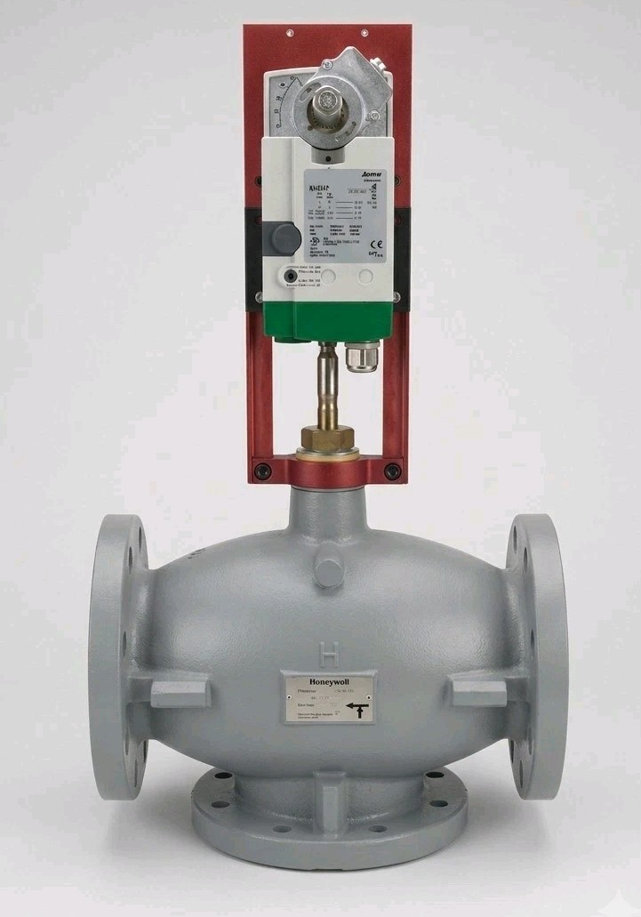 Honeywell VGF31LD40 3-Way Valve 160Cv w/ Kele KA-301-P Actuator & Q5022 Linkage