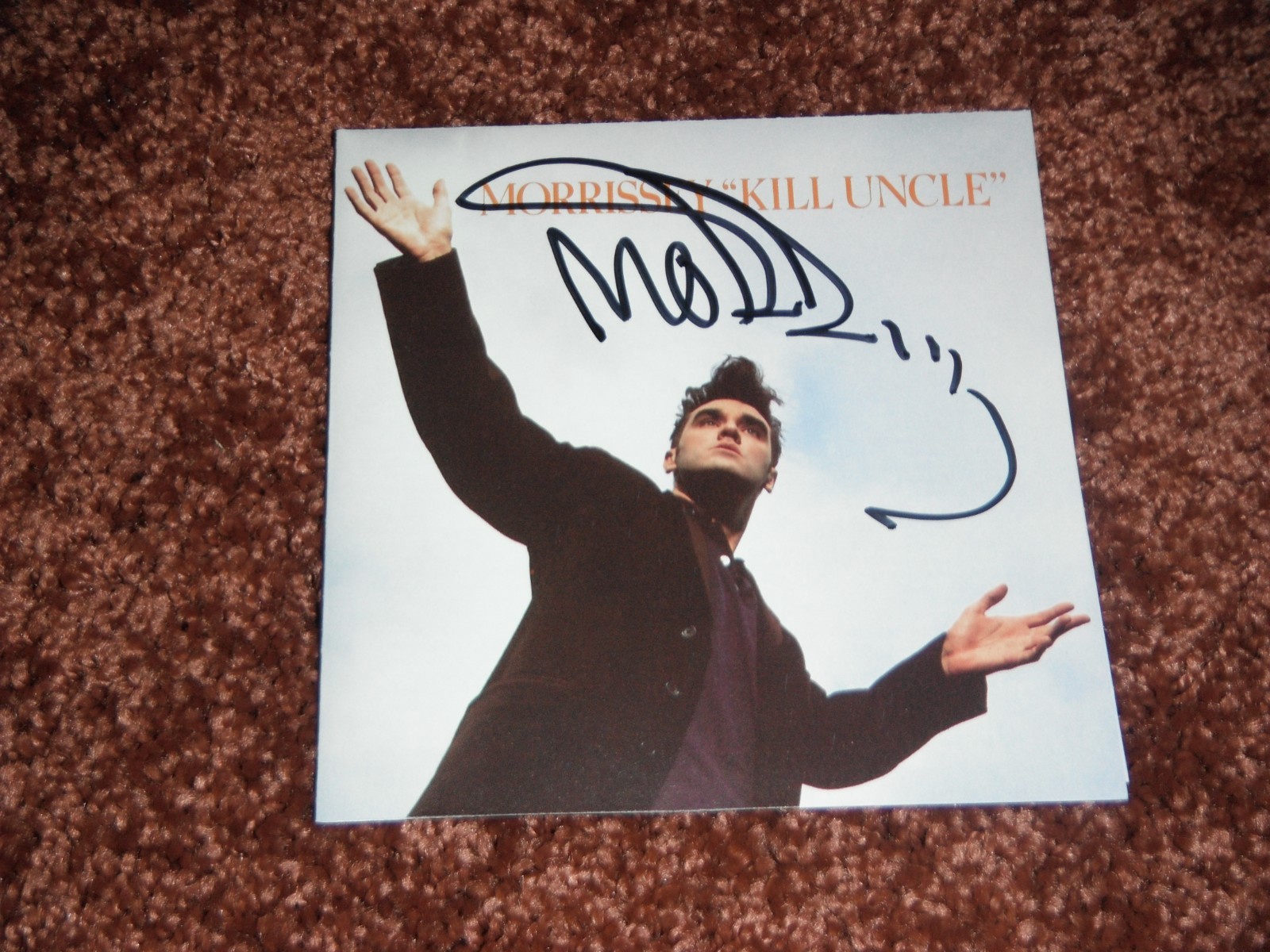 MORRISSEY SIGNED KILL UNCLE CD COVER