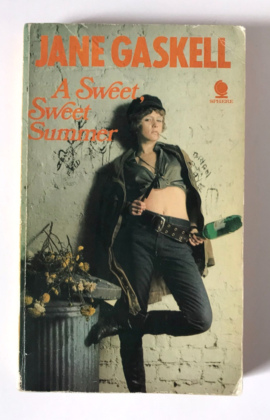 A Sweet, Sweet Summer - Jane Gaskell. Sphere Books, 1971 1st. Extremely Rare PB A Sweet, Sweet Summer - Jane Gaskell. Sphere Books, 1971 1st. Extremely Rare PB
