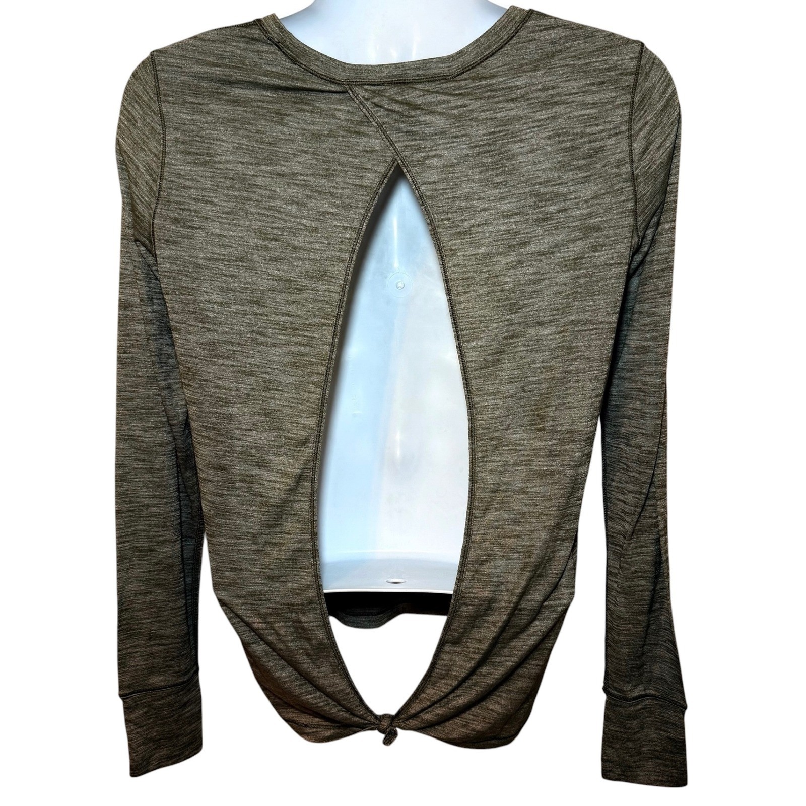 Lululemon Beat The Heat Long Sleeve Top Heathered Fatigue Green Womens XL Lululemon Beat The Heat Long Sleeve Top Heathered Fatigue Green Womens XL