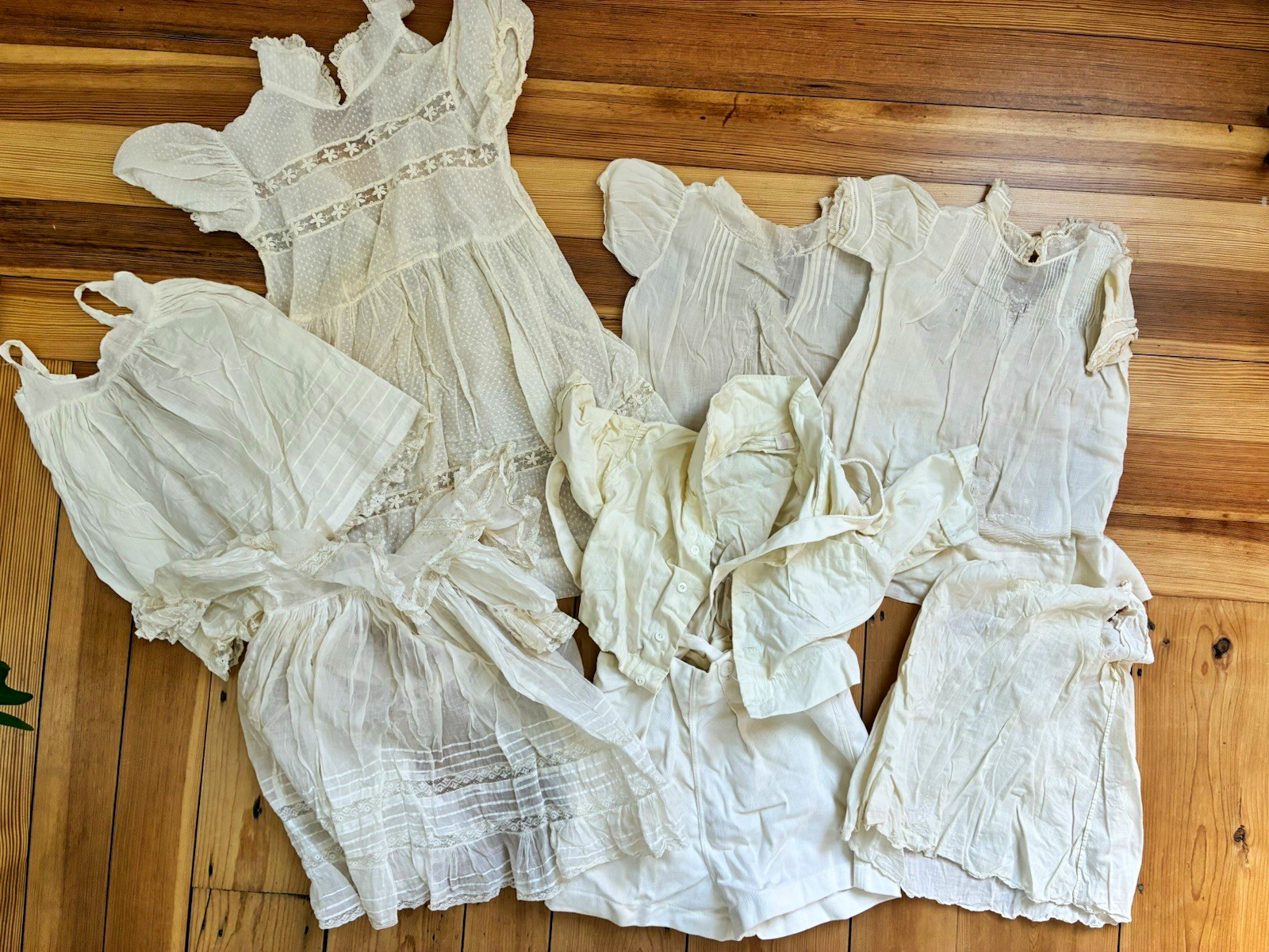 Lot of vintage/antique children’s clothes.