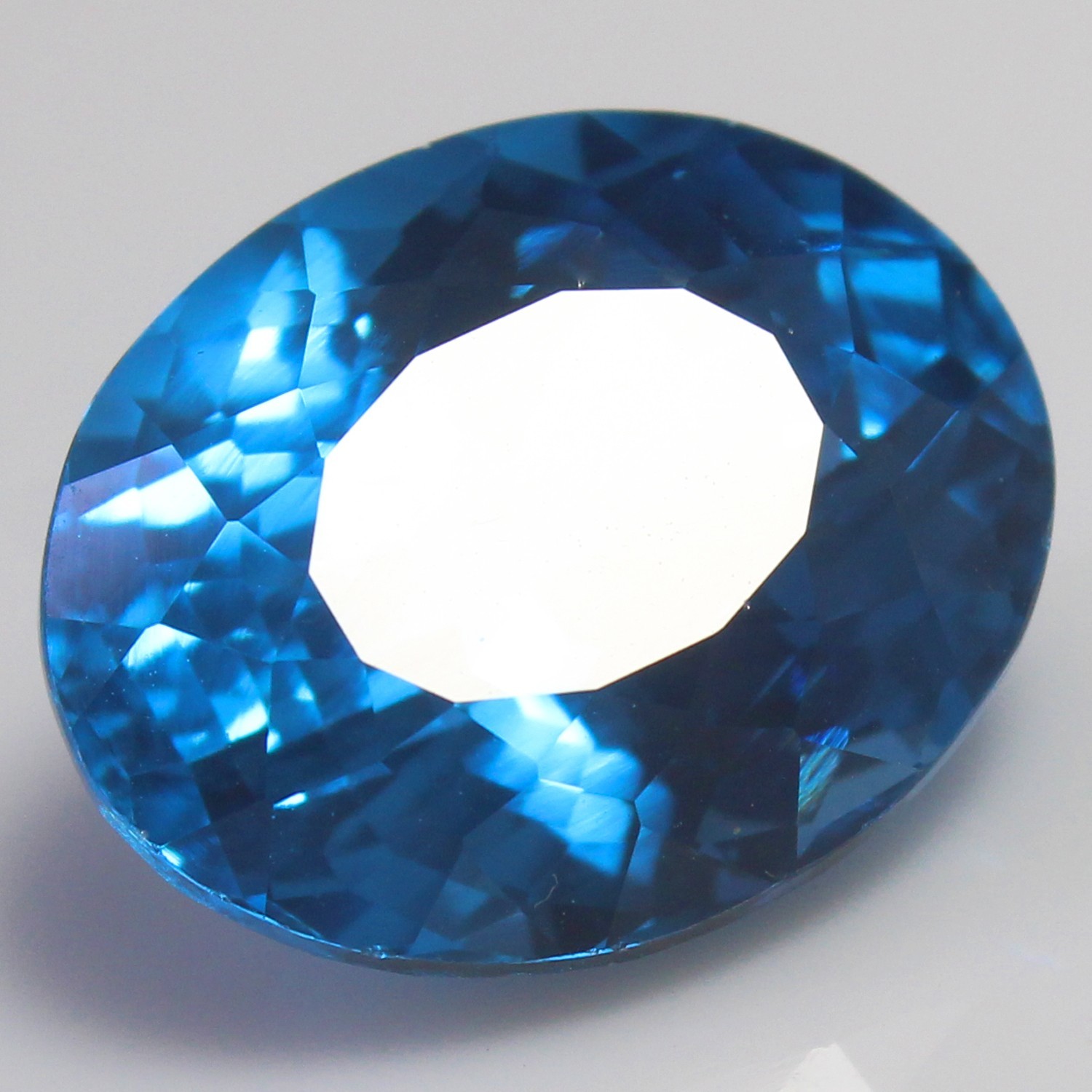 Natural 16.5 Ct Certified Brazil Blue Aquamarine 17x13 MM Oval Unheated Gemstone