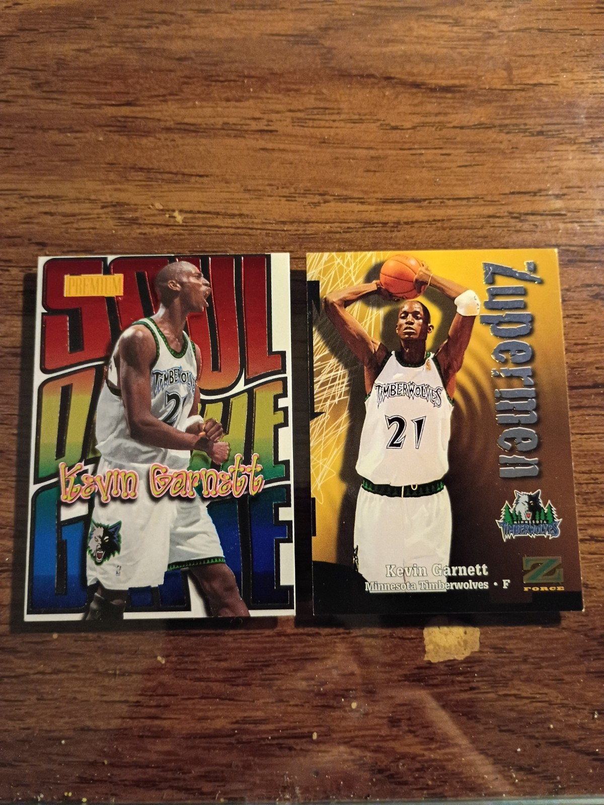 1998-99 Skybox Premium Kevin Garnett Soul Of The Game #7 SG + 1997-98 Zuperman
